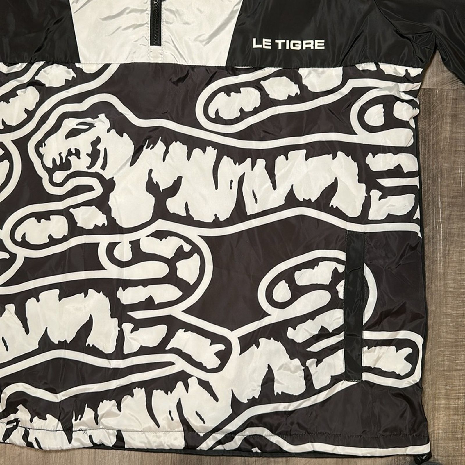 Le TIGRE Le Tigre Quarter Zip Windbreaker Hoodie - 2XL Size US XXL / EU 58 / 5 - 5 Thumbnail