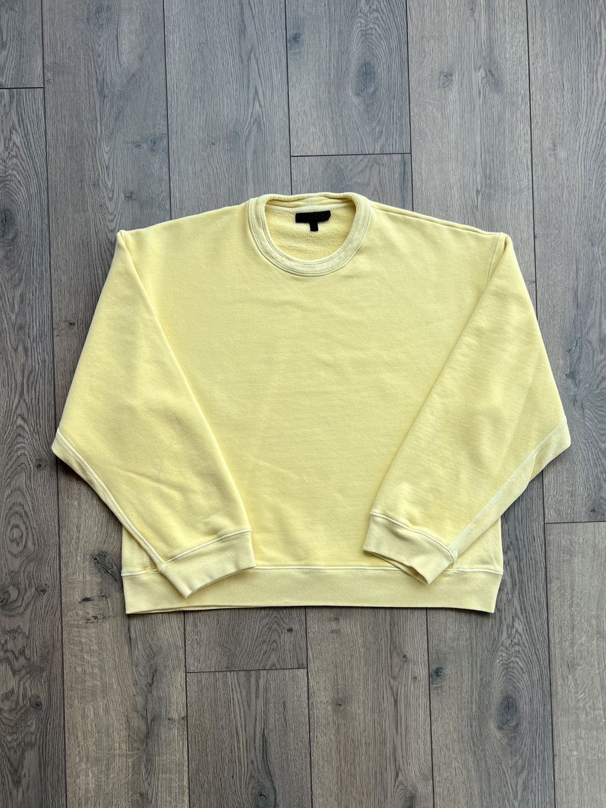 Yeezy Yeezy Season 3 Fleece Crewneck Sun God Small Size US S / EU 44-46 / 1 - 1 Thumbnail
