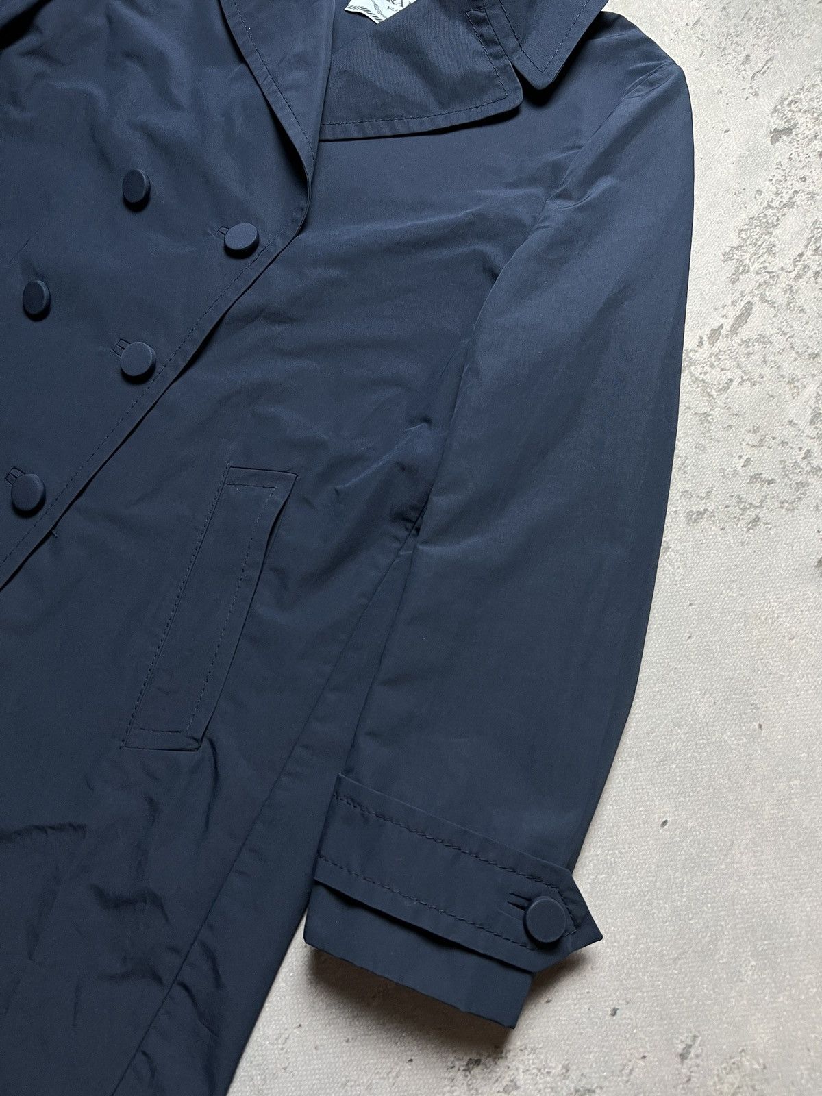 Prada Classic Prada Rain Trench Coat Double-Breasted Rare Blazer Size S / US 4 / IT 40 - 10 Thumbnail