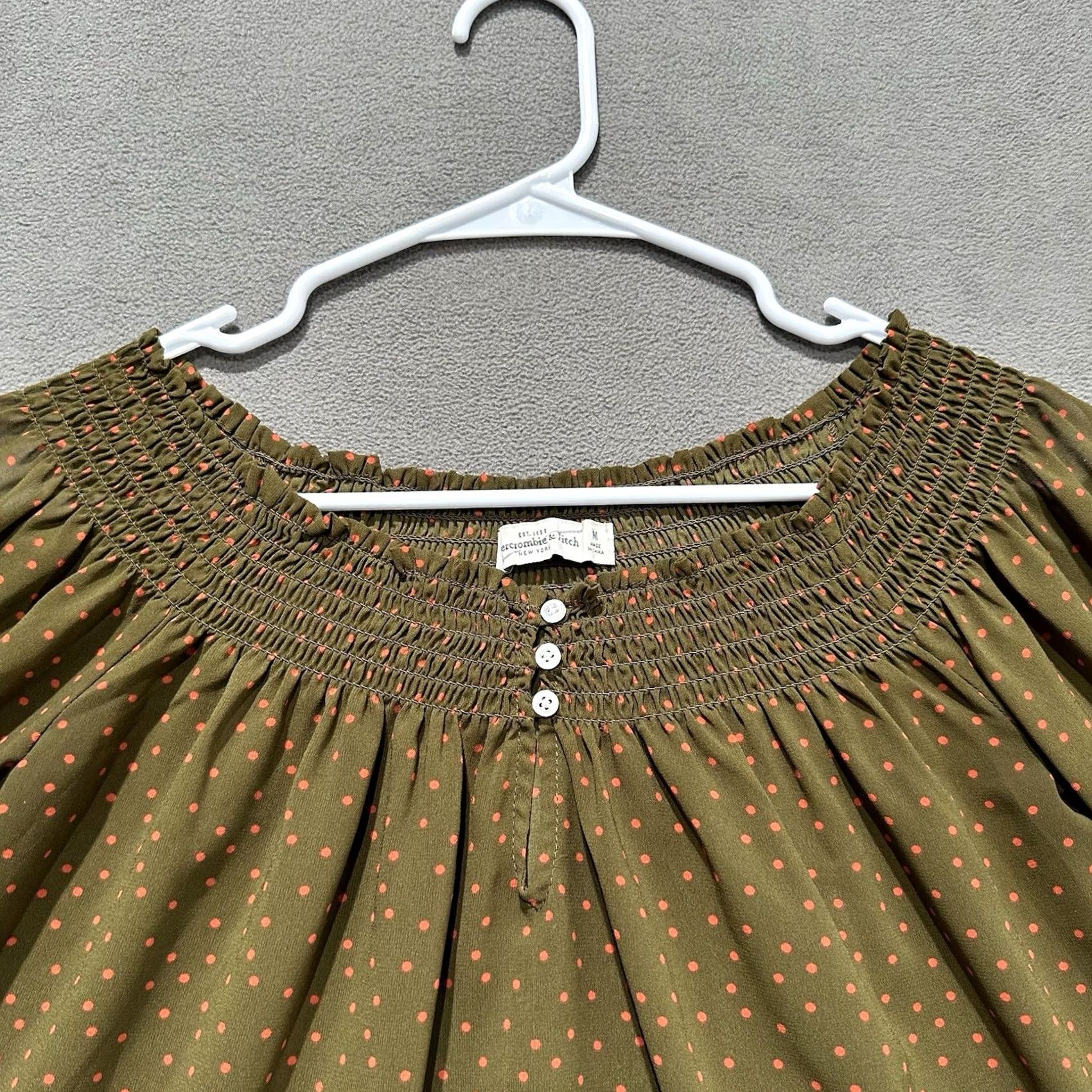 Abercrombie & Fitch Abercrombie & Fitch Blouse Womens M Polka Dot Off Shoulder Long Sleeve Casual EUC Event 90s? Size M / US 6-8 / IT 42-44 - 3 Thumbnail