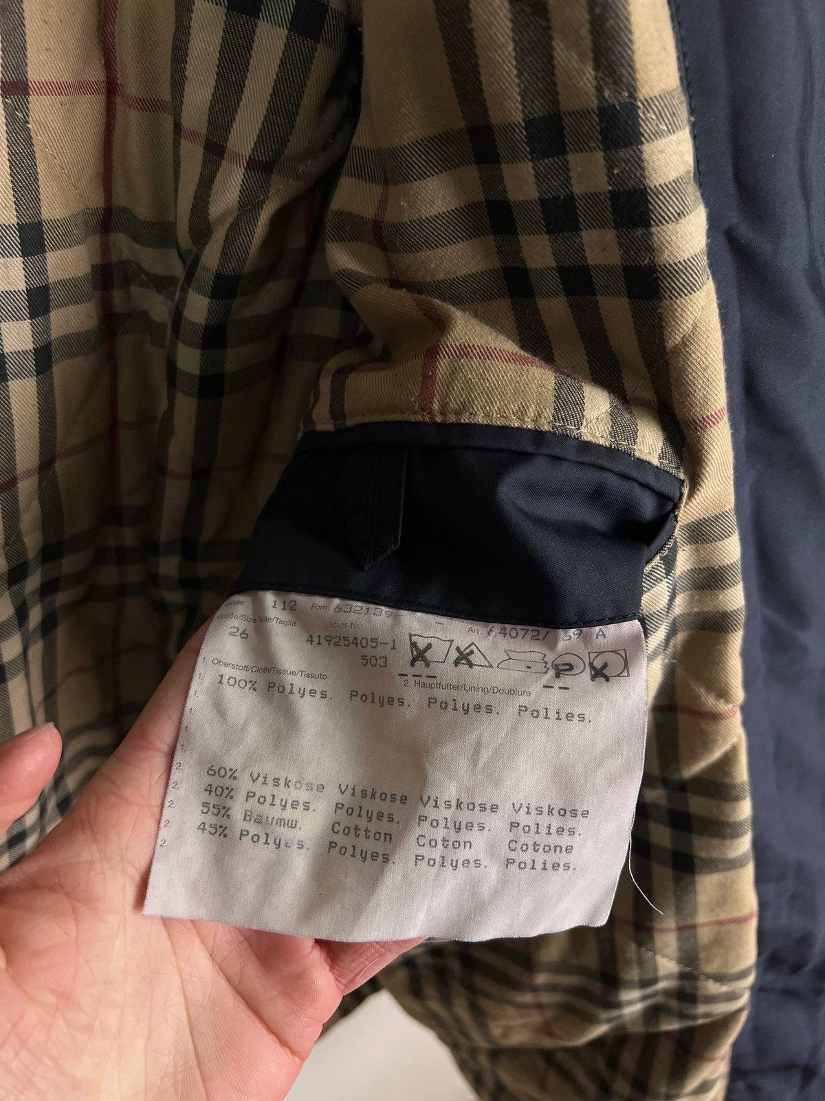 Burberry Burberry vintage coat size L Size US L / EU 52-54 / 3 - 6 Thumbnail