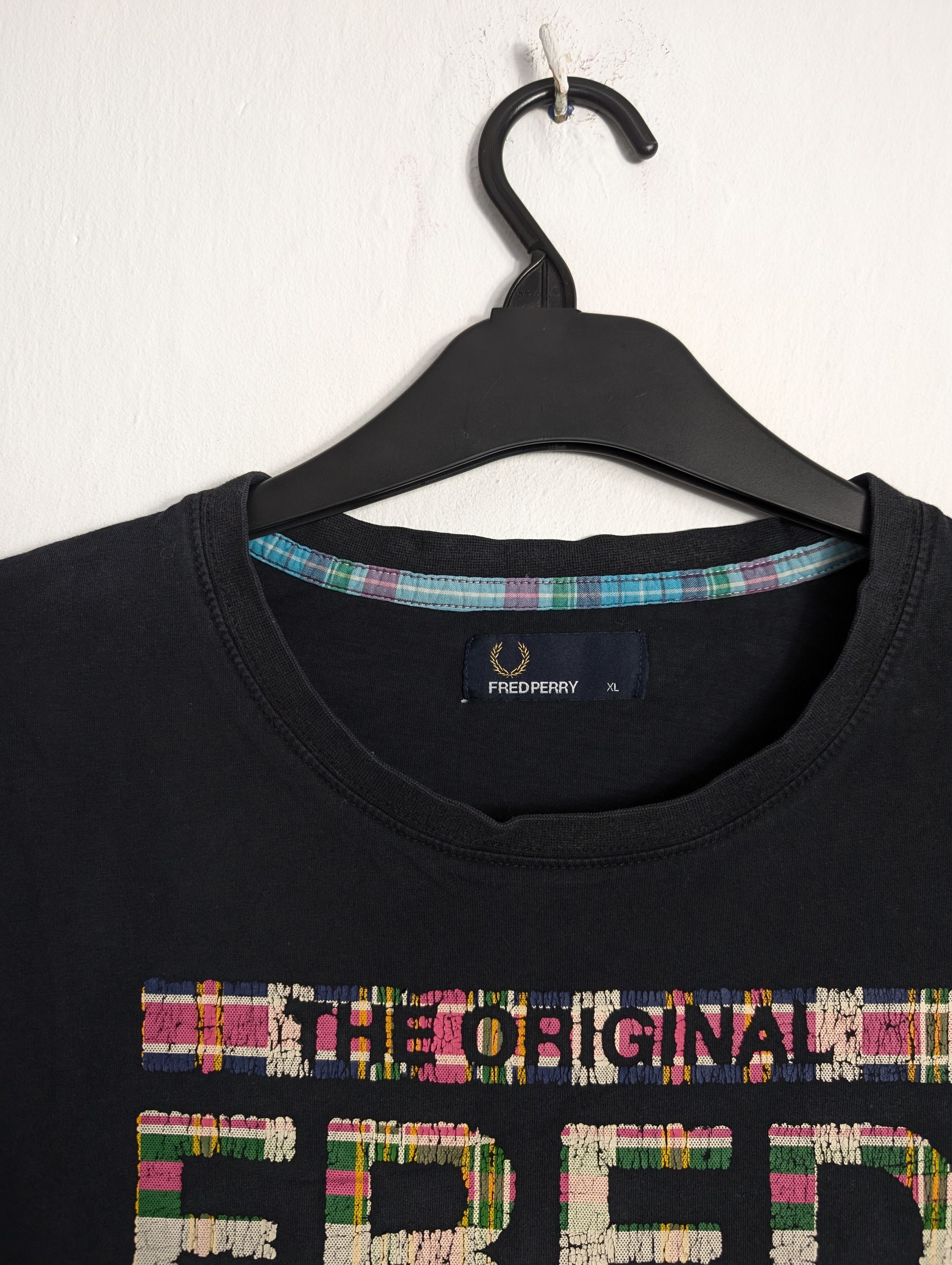 Fred Perry Fred Perry Logo T-Shirt Casual Streetwear Tee Size US XL / EU 56 / 4 - 3 Thumbnail