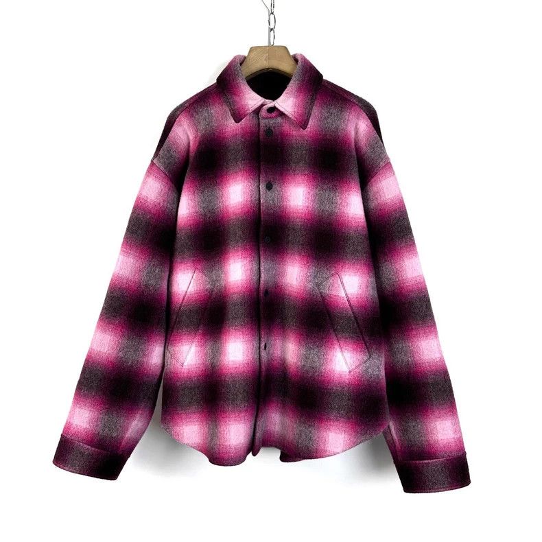Balenciaga Balenciaga Pink Single Breasted Sheepskin Plaid Checkered Size XXS / US 00 / IT 34 - 1 Thumbnail