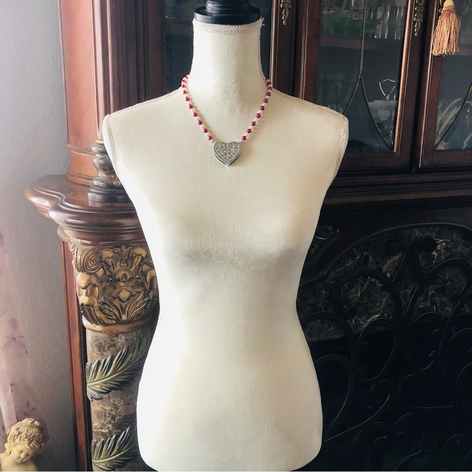 Handmade Handcrafted repurpose pave heart Pearl necklace Size ONE SIZE - 8 Thumbnail