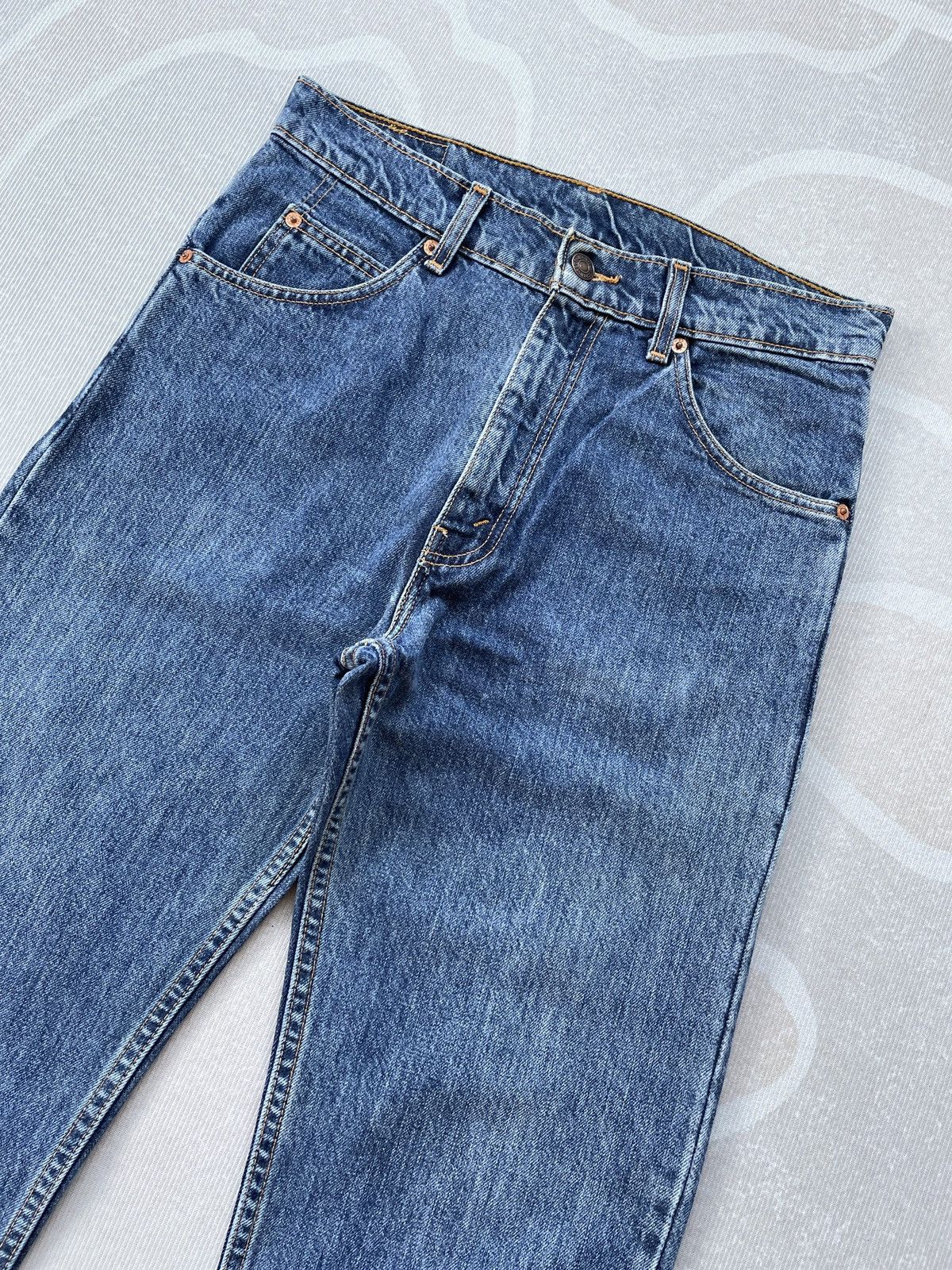 Levi's Vintage Levis 607 (LG117) Size US 30 / EU 46 - 3 Thumbnail