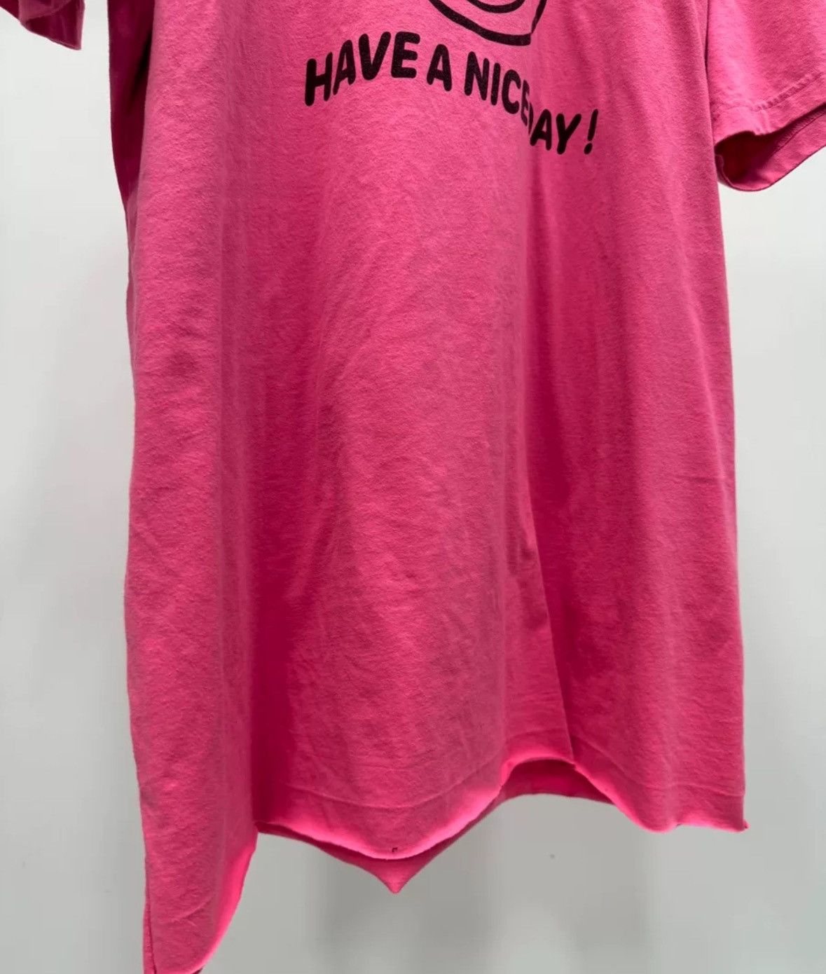 Vetements Vetements Thanks U Middle Finger Short Sleeve2412-Nextarrow Size US S / EU 44-46 / 1 - 4 Thumbnail
