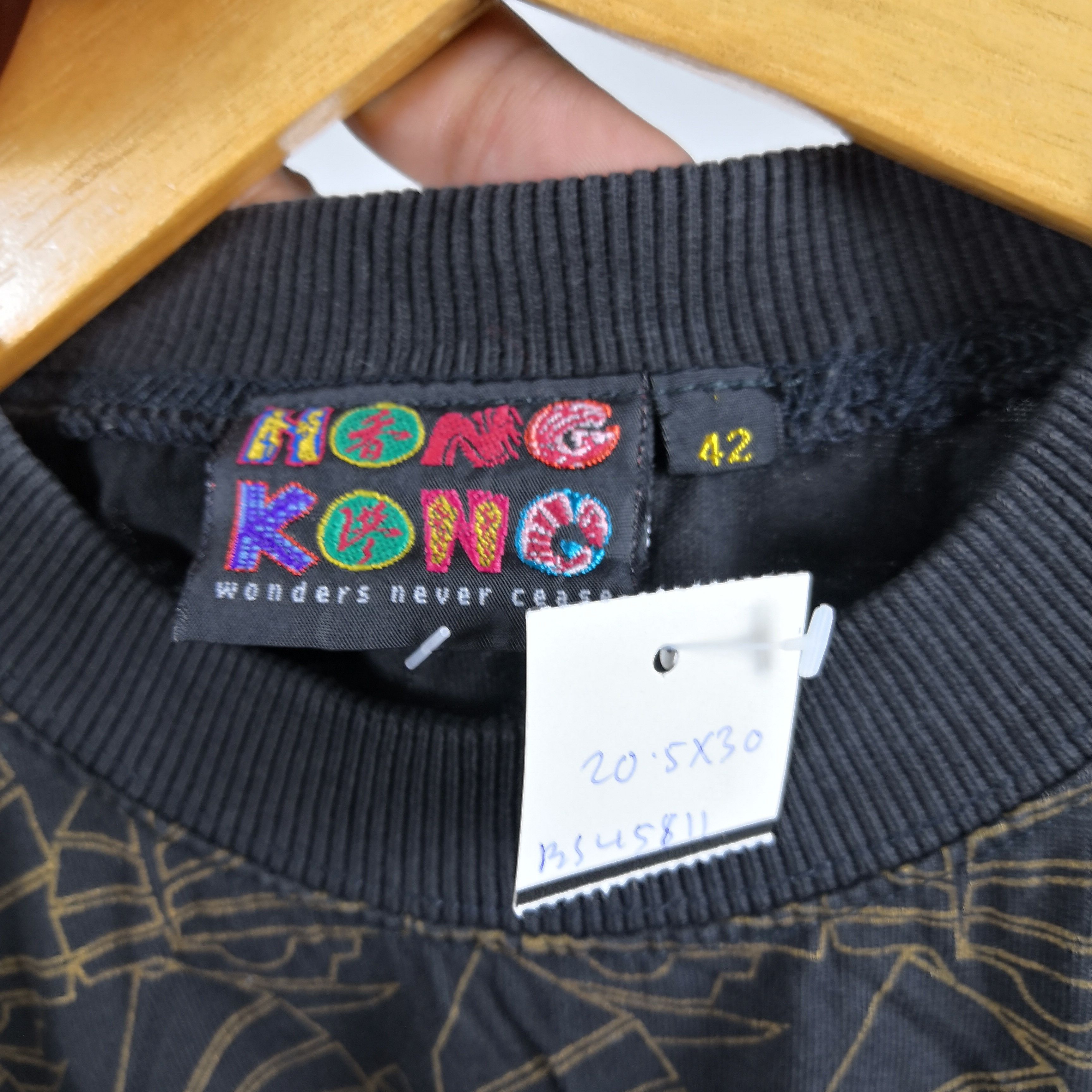 Japanese Brand Vintage 90s Hong Kong T-Shirt OVP Sailing Crewneck Tees Size US M / EU 48-50 / 2 - 6 Thumbnail