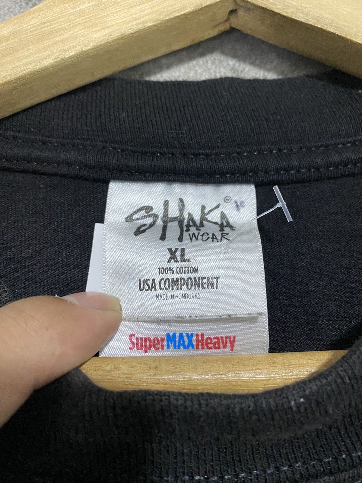 Other Shakawear Tee Spellout Big Logo Graphic XLARGE Size US XL / EU 56 / 4 - 5 Thumbnail