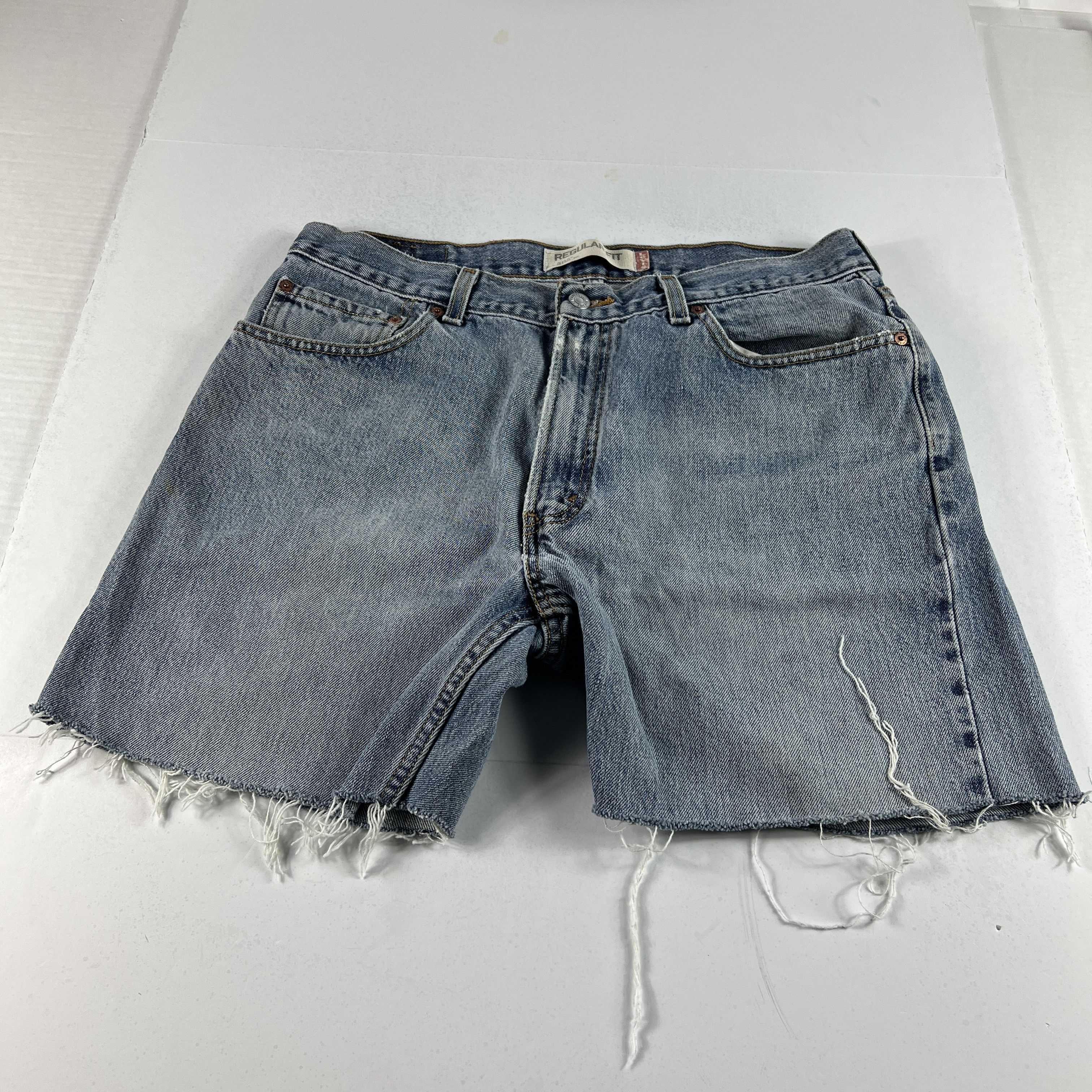 Levi's × Vintage Y2K Levi's Jean Shorts 505 Faded Cut Off Cotton Denim Jorts Size US 35 - 1 Thumbnail