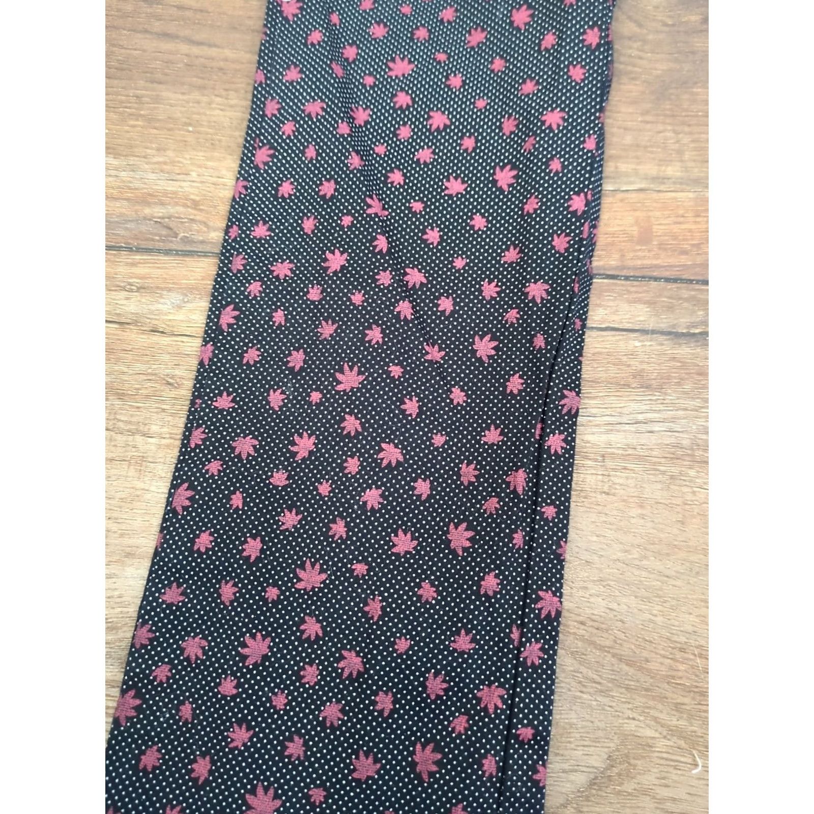 Vintage ELLE Dress Pants Womens 8 Black Polka Dot Leaf Print Straight Leg Flat Front Pants Ladies Regular Size 8 Black Size 30" / US 8 / IT 44 - 2 Thumbnail