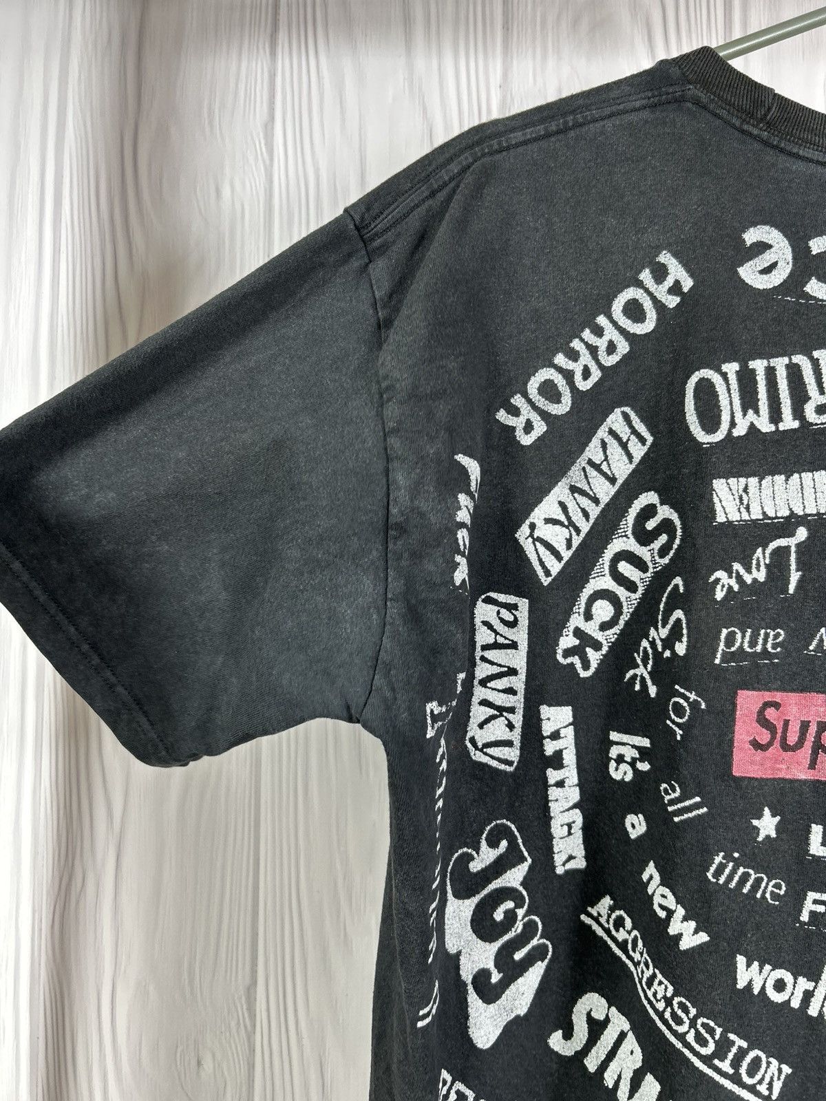 Supreme Supreme Spiral Logo T-Shirt Size L Size US L / EU 52-54 / 3 - 9 Thumbnail