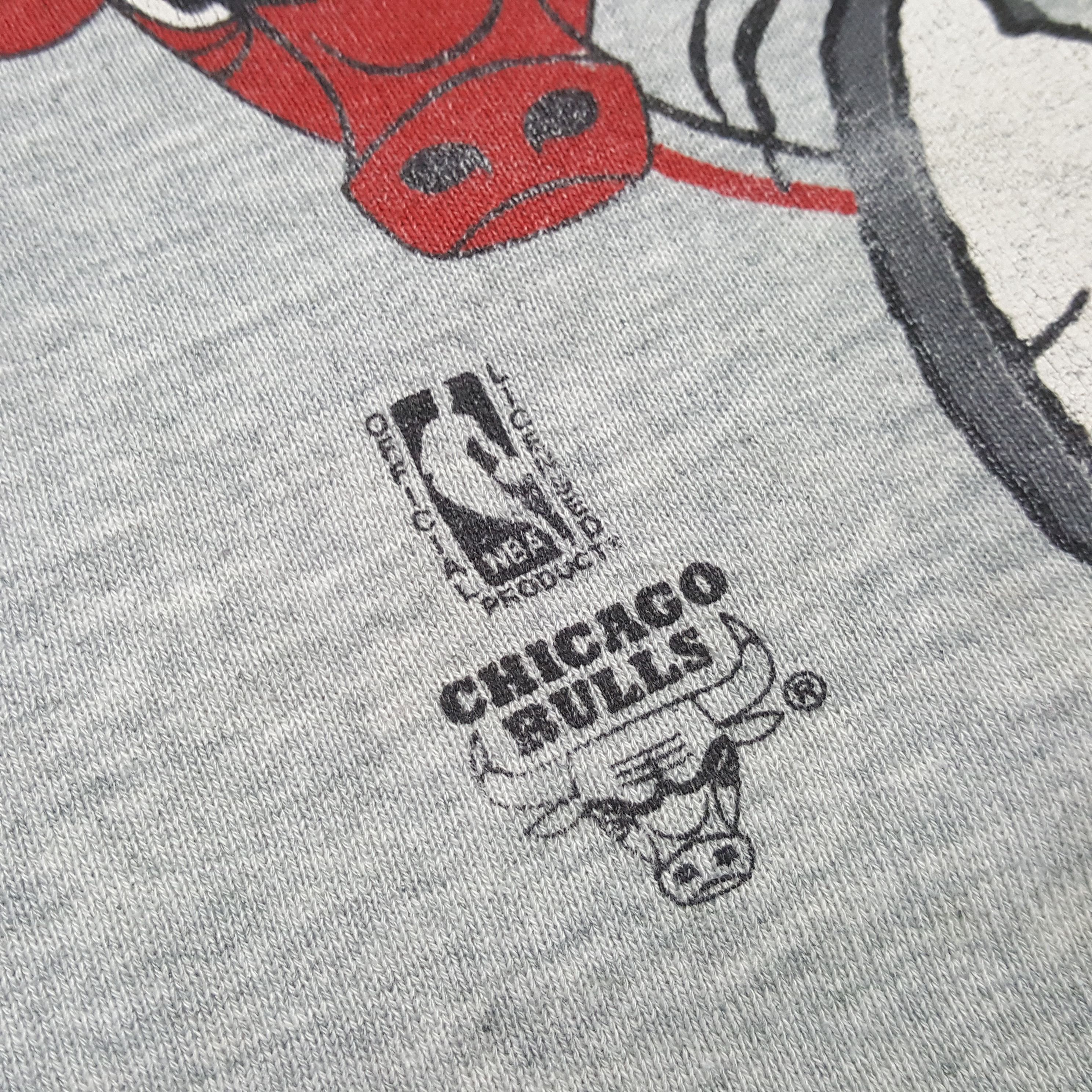 NBA BULLS CHICAGO X Snoopy Cartoon Vintage Sweatshirt C292N13 Size US M / EU 48-50 / 2 - 9 Thumbnail
