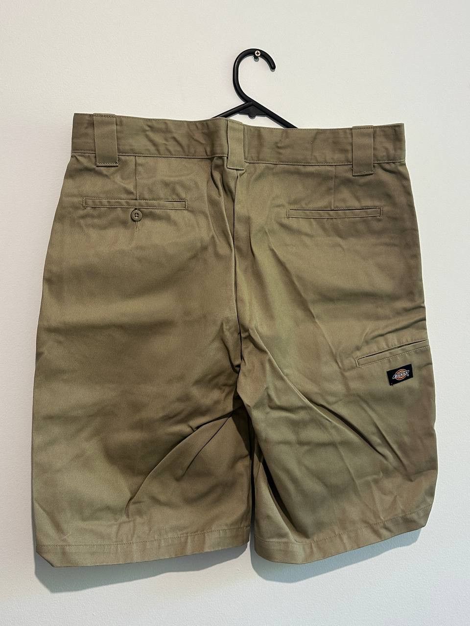 Dickies Dickies Men's Khaki Shorts Size US 36 / EU 52 - 4 Thumbnail