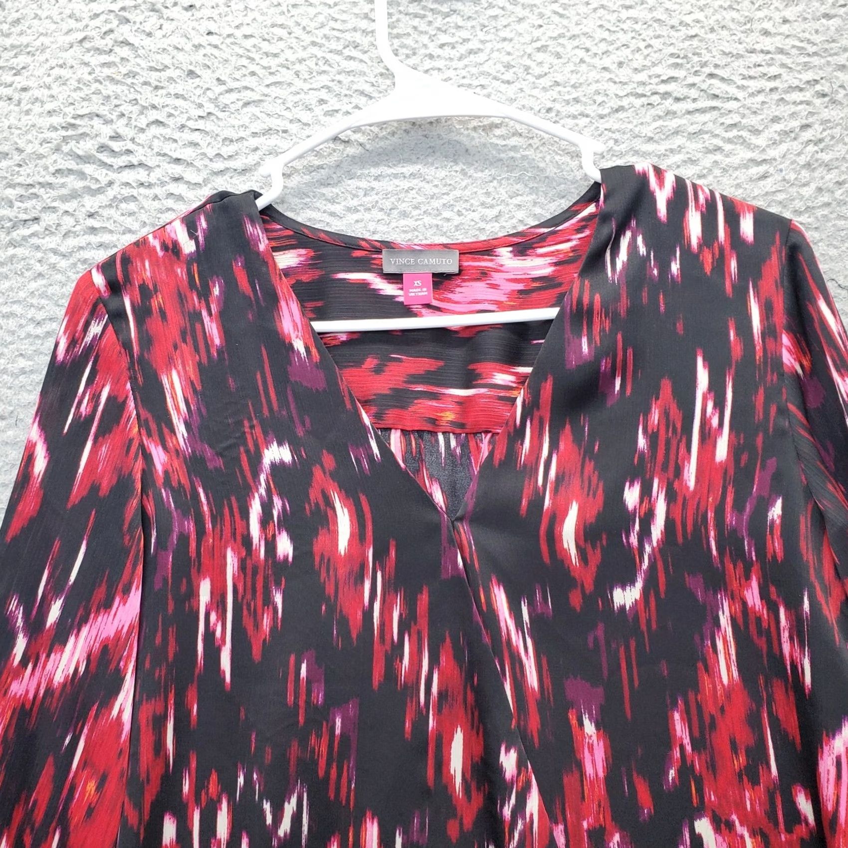Vince Camuto Vince Camuto Blouse Women's XS Multicolor Long Sleeve V-Neck Oversized Shirt Top Size XS / US 0-2 / IT 36-38 - 3 Thumbnail