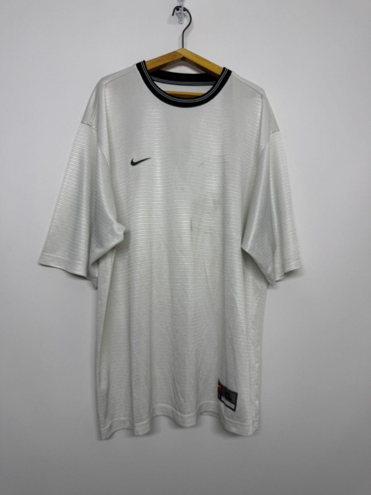 Nike Vintage Nike Y2k Team t shirt 00’s Size US XL / EU 56 / 4 - 5 Thumbnail