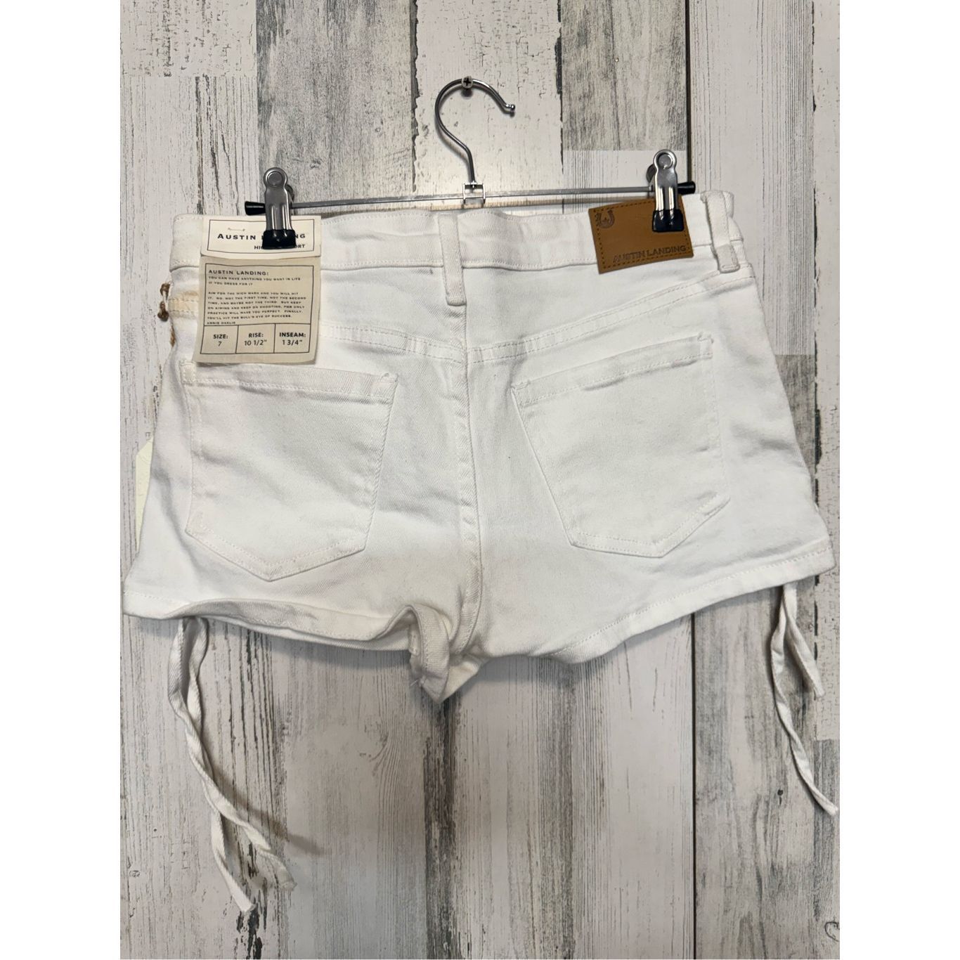 Other Austin landing white HIGH RISE SHORT Size 28" / US 6 / IT 42 - 7 Thumbnail