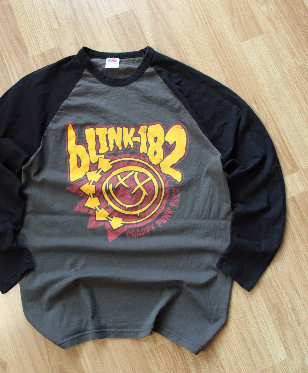 Band Tees 🔥 Blink 182 Crappy Punk Rock Tour 2017 Long Sleeve T Shirt Size US S / EU 44-46 / 1 - 3 Thumbnail