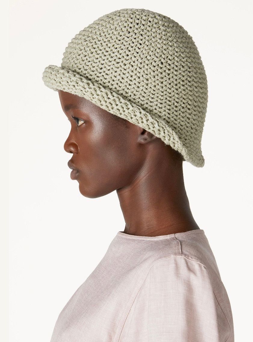Loro Piana o1srvl11e0325 FAN8016 Size: OS / Cloche Hida Hat / Cap Size ONE SIZE - 2 Thumbnail