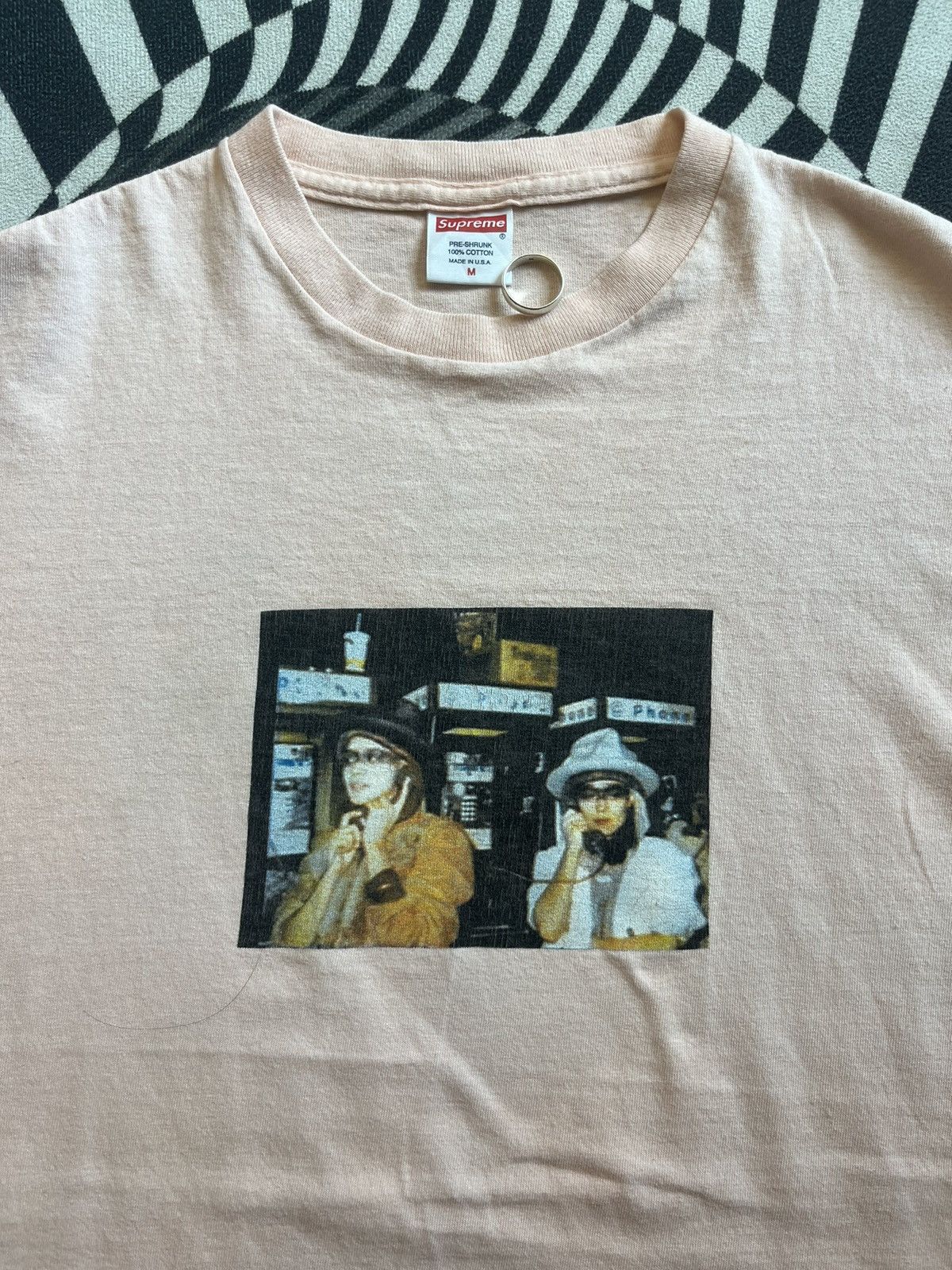 Supreme Supreme Phone Tee Photo Collection 18’s Tshirt Size US M / EU 48-50 / 2 - 7 Thumbnail