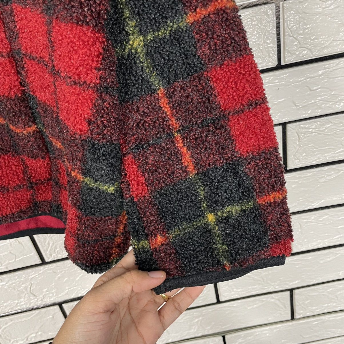 JW Anderson × Uniqlo Uniqlo x JW Anderson Tartan Hooded Deep Pile Jacket Size US XL / EU 56 / 4 - 14 Thumbnail
