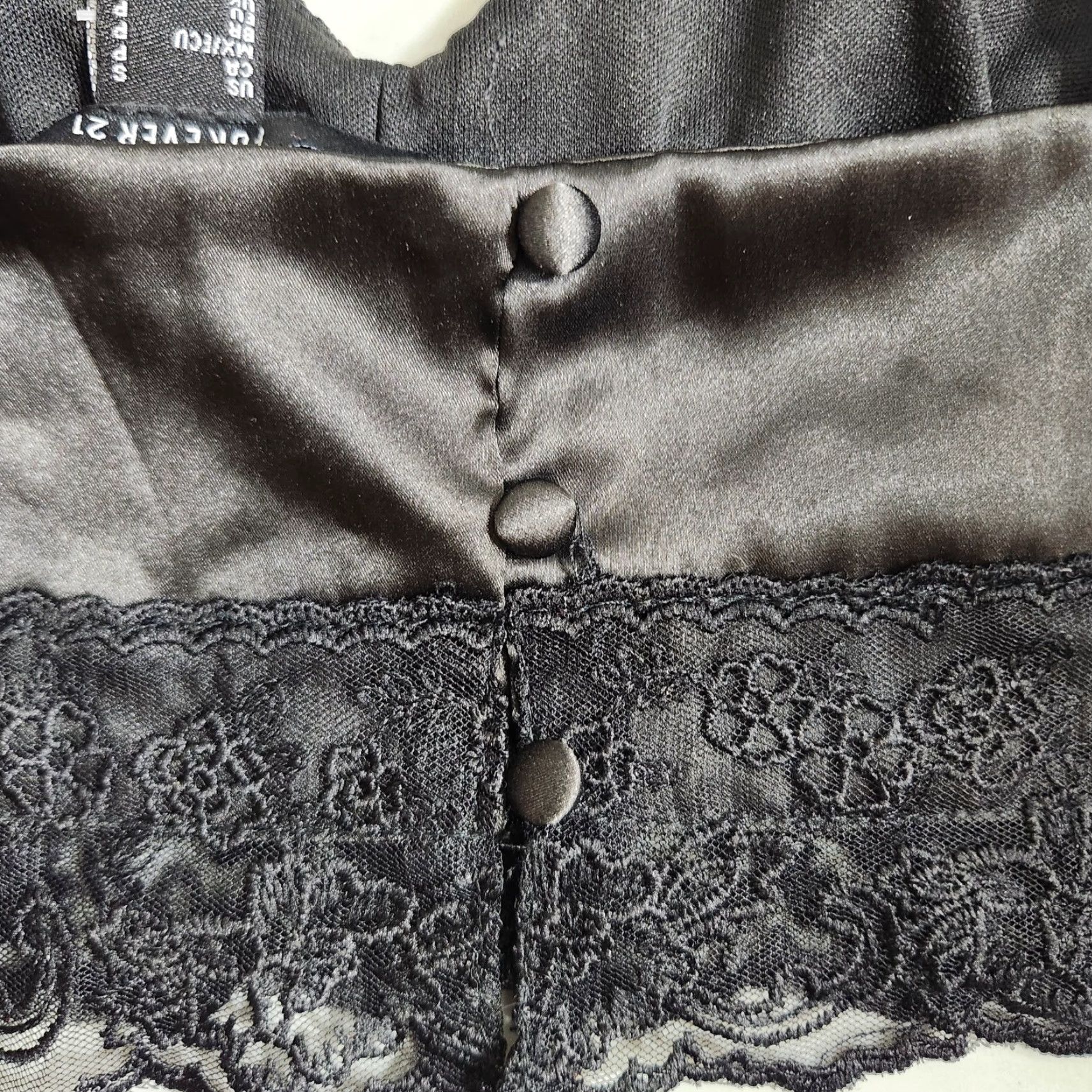 Forever 21 FOREVER 21 Womens Black Satin Lace Bralette Bra Top Cropped Tank S NWT Size ONE SIZE - 5 Thumbnail