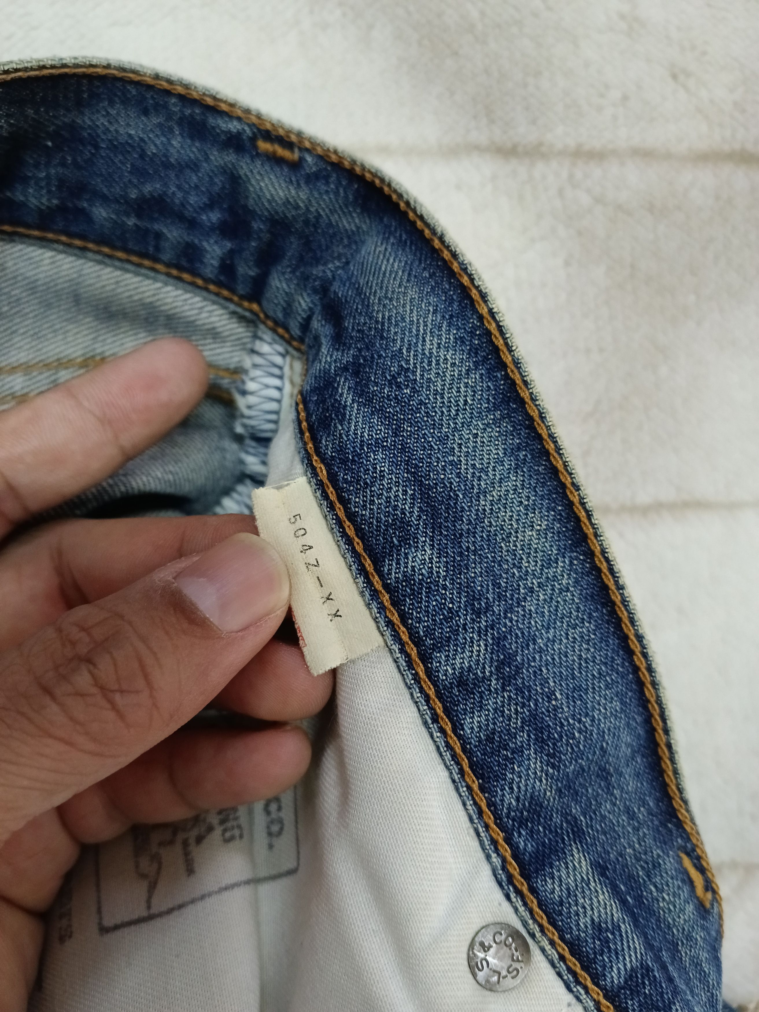 Levi's Vintage Clothing DISTRESSED LEVIS BIG E 504Z SELVEDGE Size US 33 - 13 Thumbnail