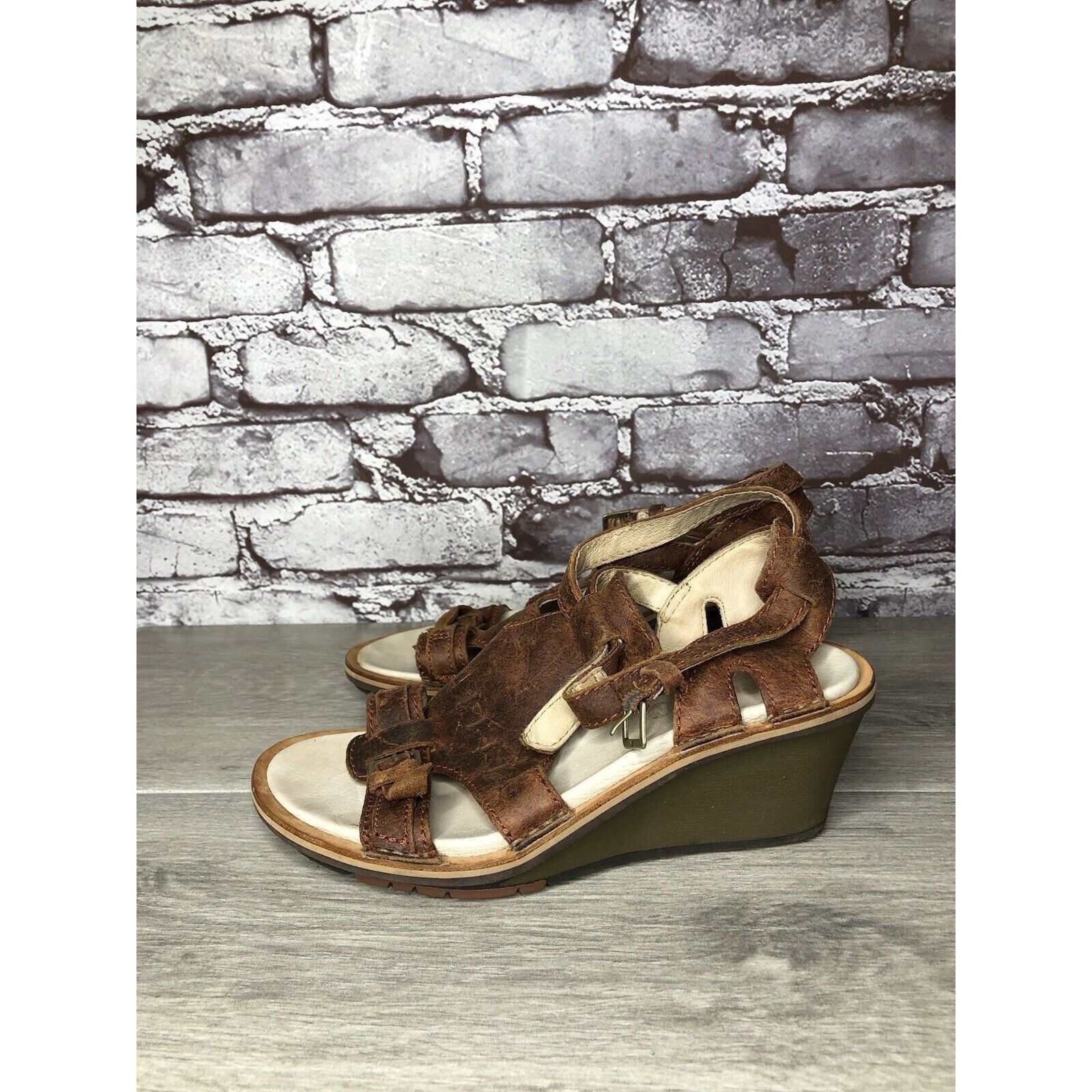 Merrell Merrell Sirah Prairie Brown Leather Wedge AnkleStrap Sandals Size US 7 / IT 37 - 7 Thumbnail