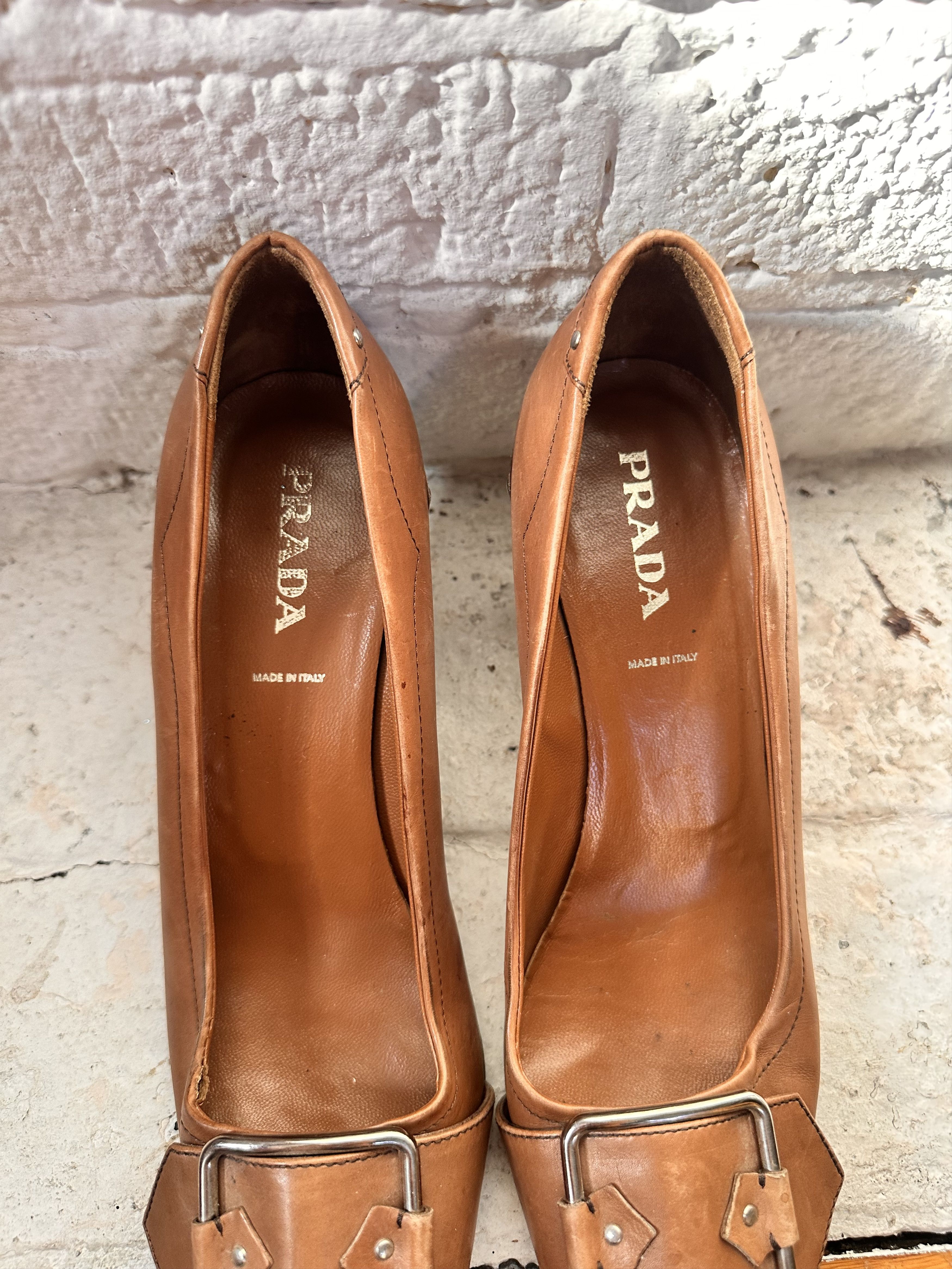 Prada PRADA BROWN LEATHER SILVER BUCKLE HIGH HEELS _ 38.5 EU Size US 7.5 / IT 37.5 - 3 Thumbnail