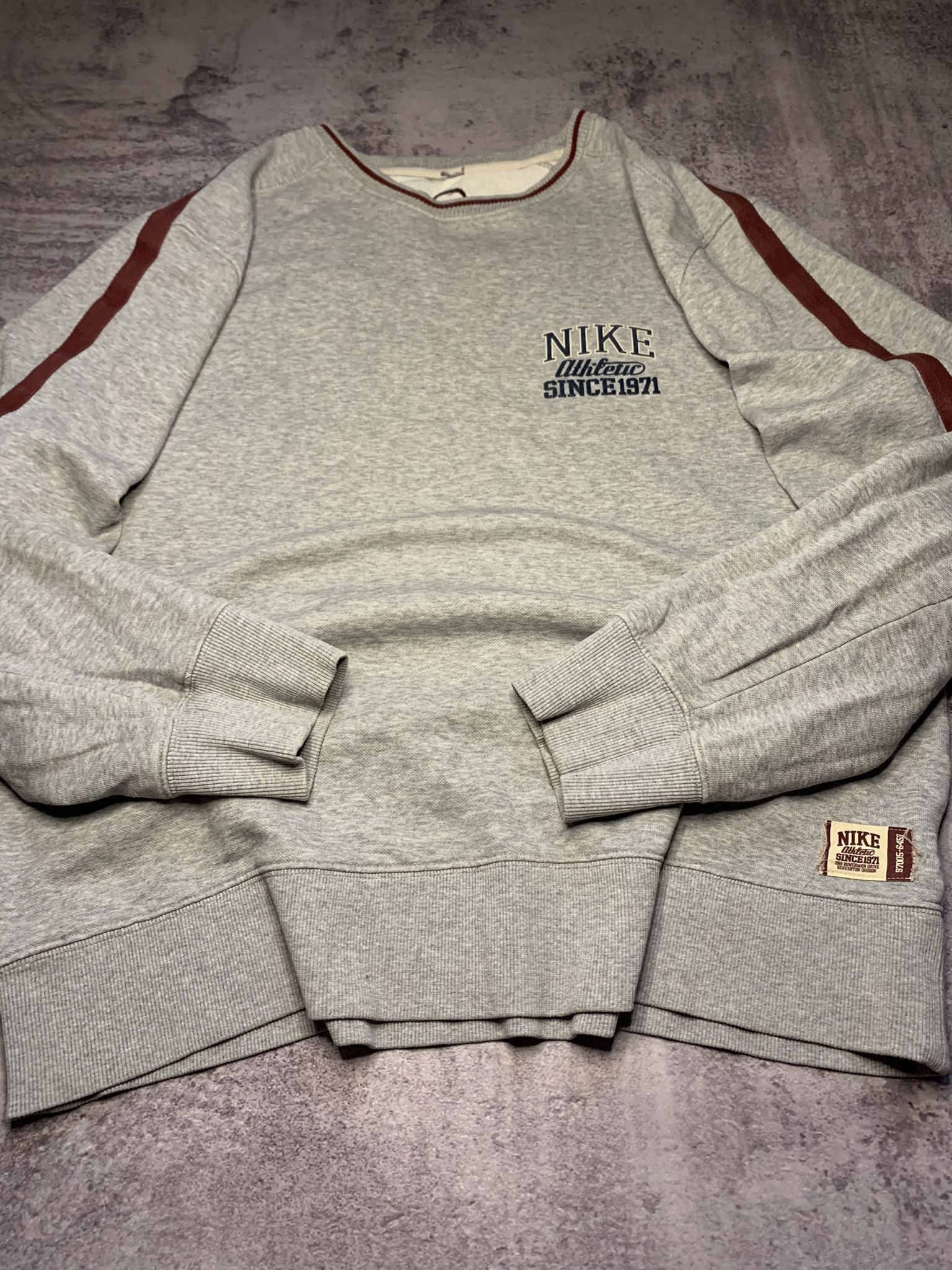 Nike Vintage Nike Sweatshirt Size US L / EU 52-54 / 3 - 7 Thumbnail