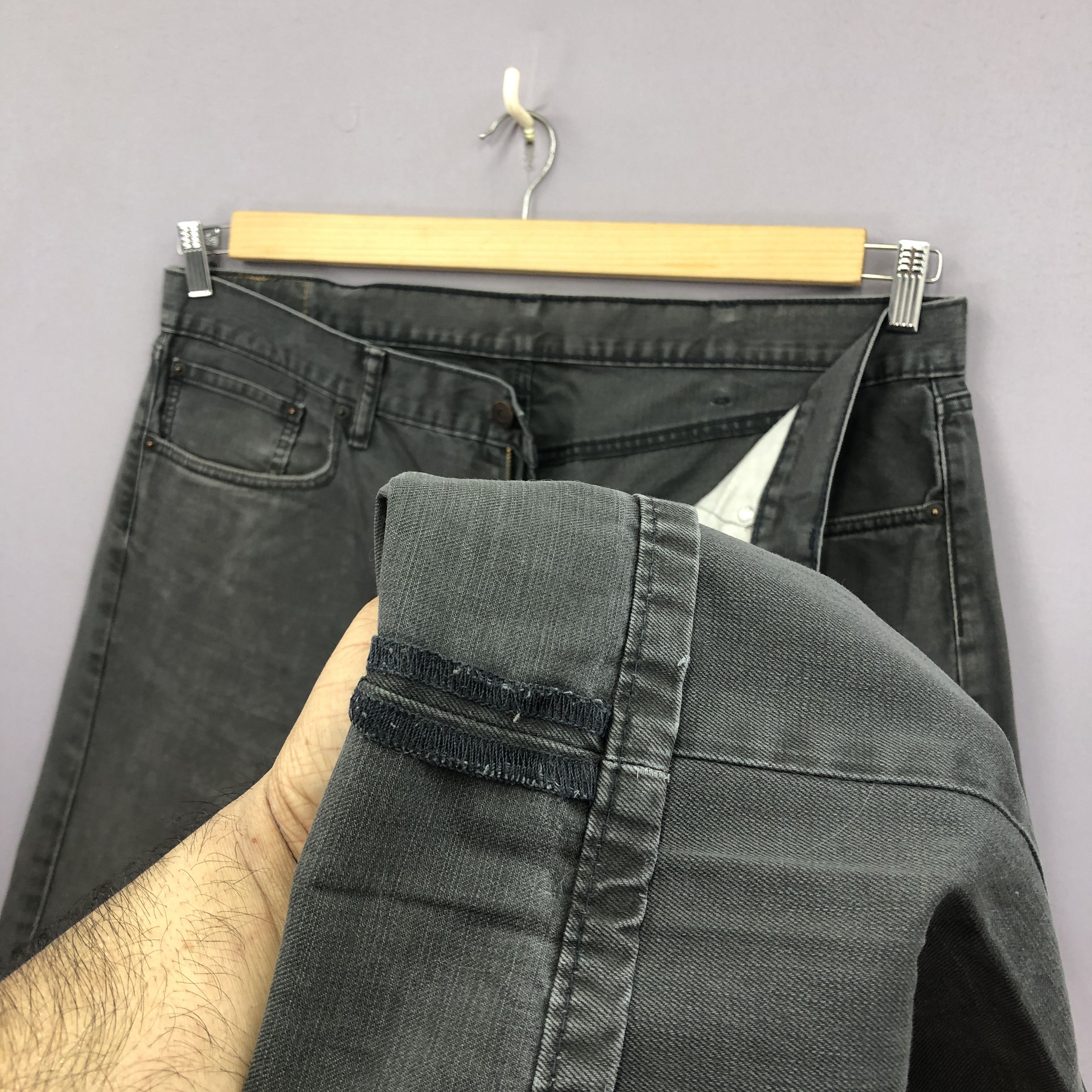 Levi's Vintage Levis 505 Super Black Jeans Ash Gray Denim BS47145 Size US 40 / EU 56 - 7 Thumbnail