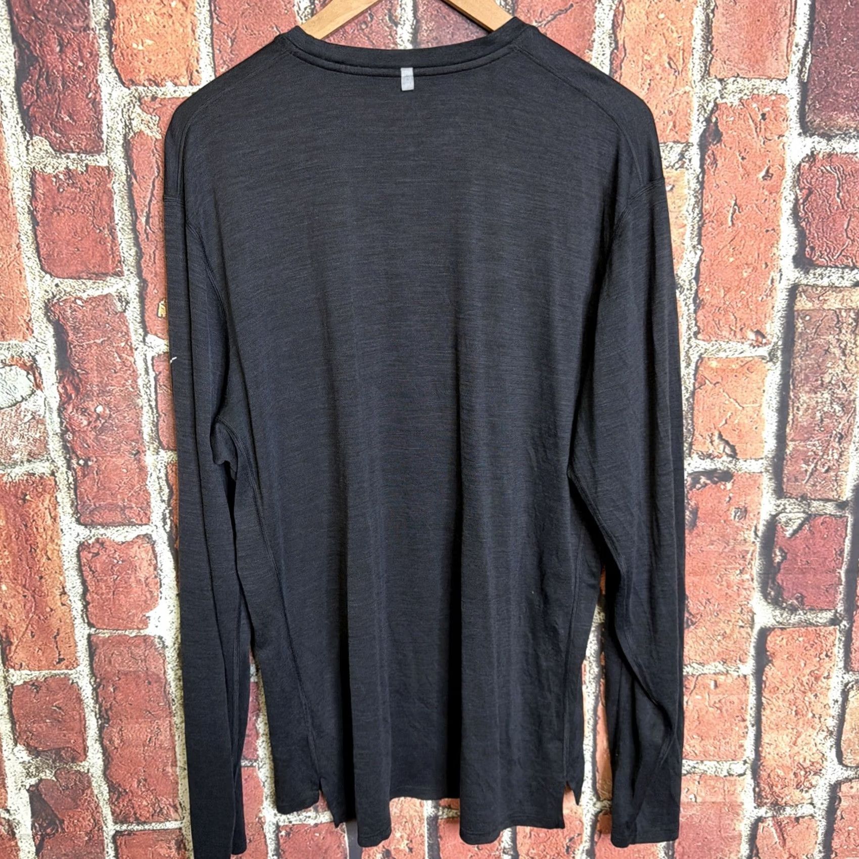 Nike Nike Dri-FIT Shirt XL Gray Mens Running Long Sleeve Crew Neck Top SS/LS Athletic Training Shirt Size US XL / EU 56 / 4 - 3 Thumbnail