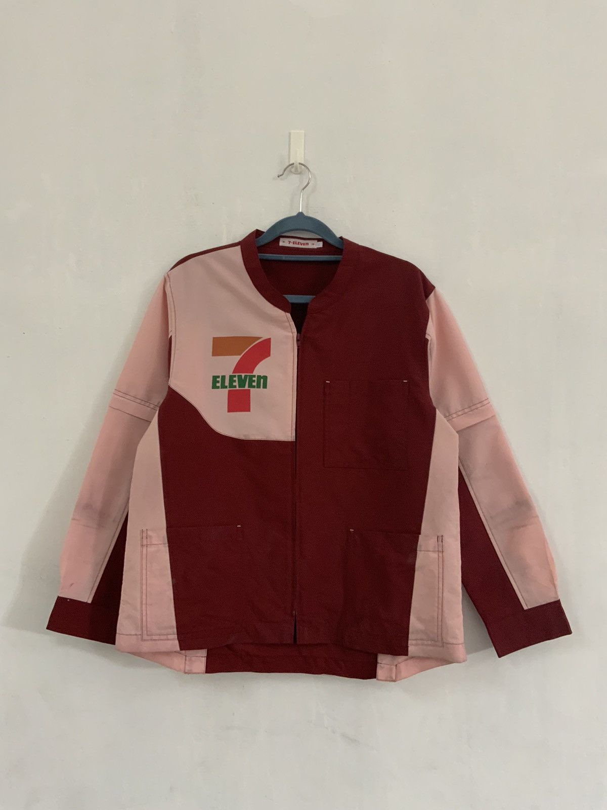 Japanese Brand Vintage 7 Eleven Uniform Zipper Jacket Size US L / EU 52-54 / 3 - 1 Thumbnail