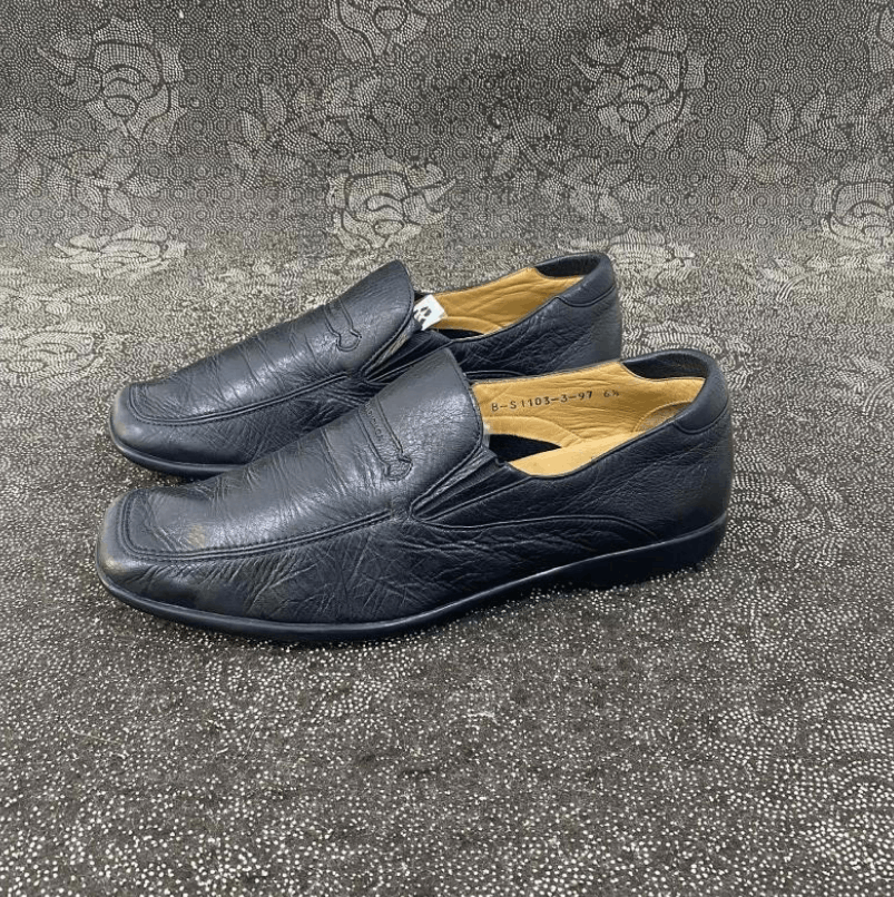 Balenciaga Balenciaga Square-toe slip-on casual leather shoes Size US 7.5 / EU 40-41 - 1 Thumbnail