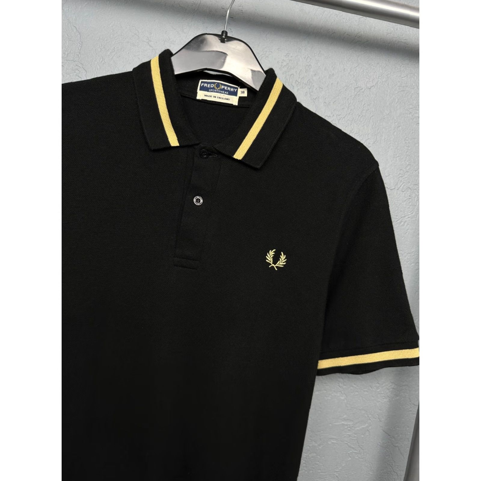 Fred Perry Fred Perry Polo Shirt Mens M Black Cotton Logo Vintage England Polo Shirt Size US M / EU 48-50 / 2 - 2 Thumbnail