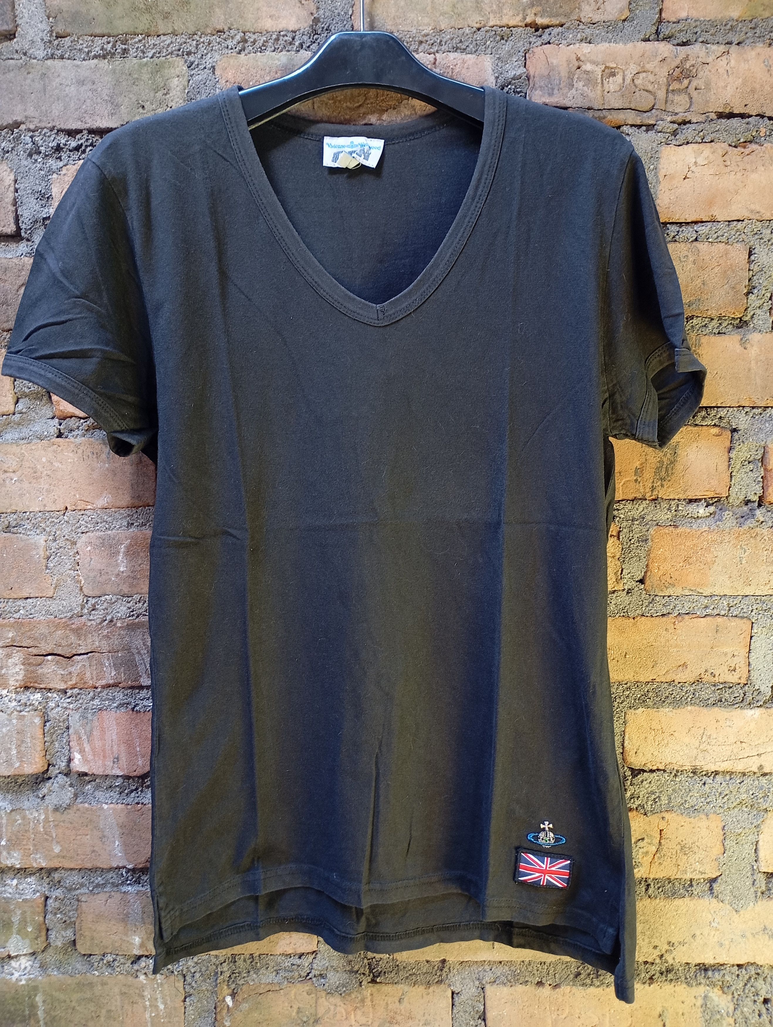 Vivienne Westwood Vivienne Westwood Tees Made in Italy Size L / US 10 / IT 46 - 1 Thumbnail