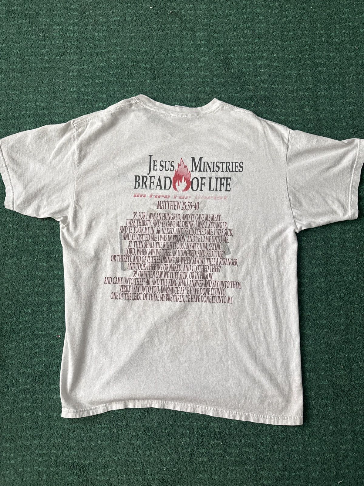 Vintage Vintage Jesus gospel tee “Jesus Ministries Bread Of Life” Size US L / EU 52-54 / 3 - 3 Thumbnail
