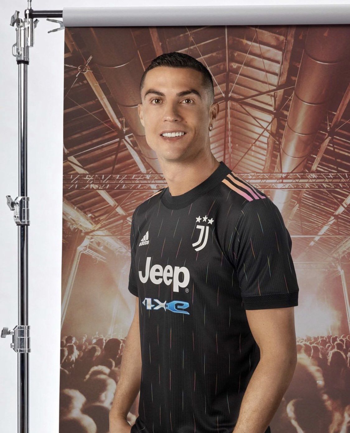 Adidas 2021 2022 NEW Ronaldo Juventus Adidas Away Kit Soccer Jersey Size US L / EU 52-54 / 3 - 2 Thumbnail