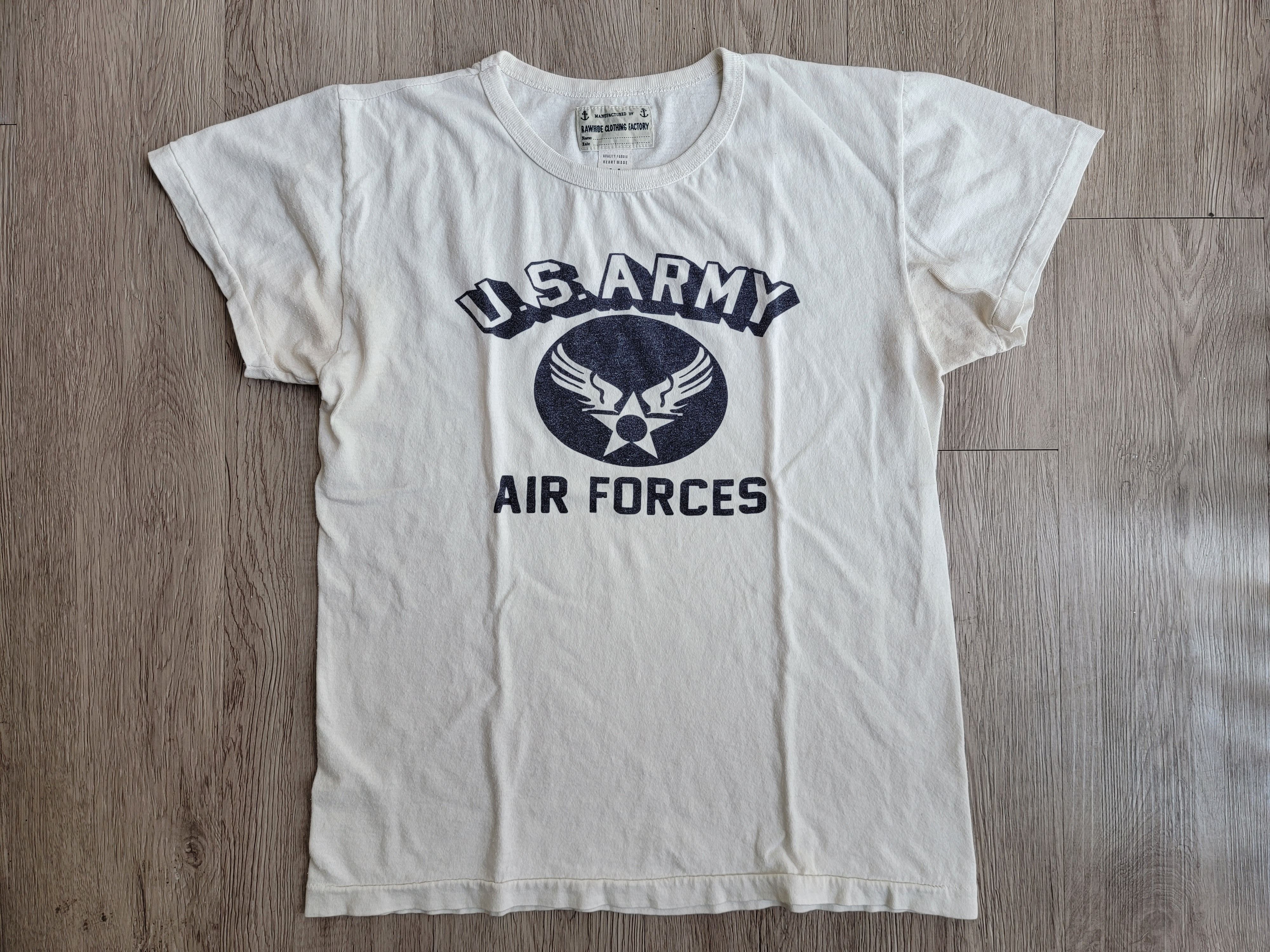 Japanese Brand RAWHIDE CLOTHING FACTORY Printed Crewneck T-shirt - Size S Size US S / EU 44-46 / 1 - 1 Thumbnail