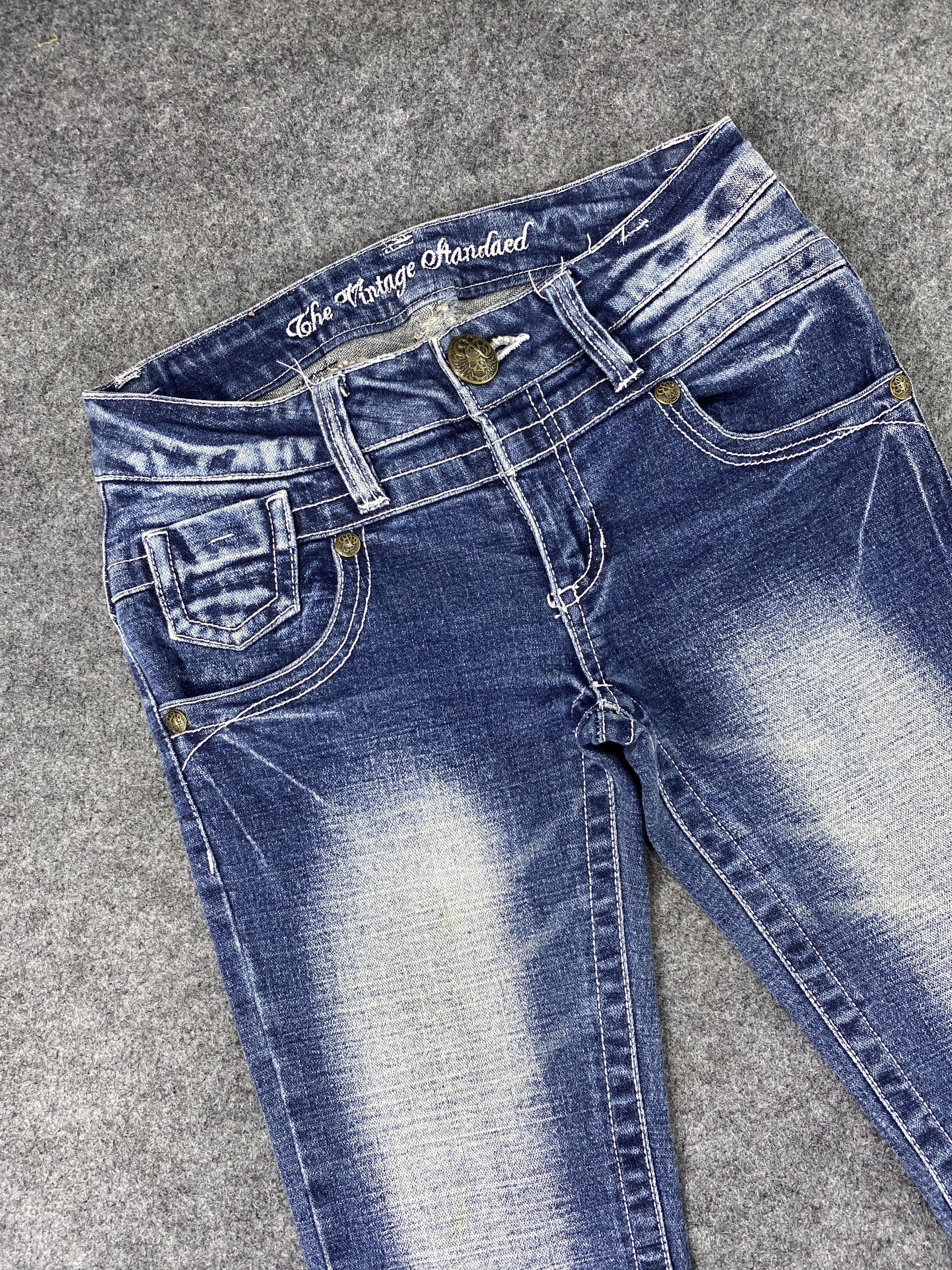 Japanese Brand Skull Button Sky Bomber Blue Wash Flare Jeans - J1061 Size 27" / US 4 / IT 40 - 5 Thumbnail