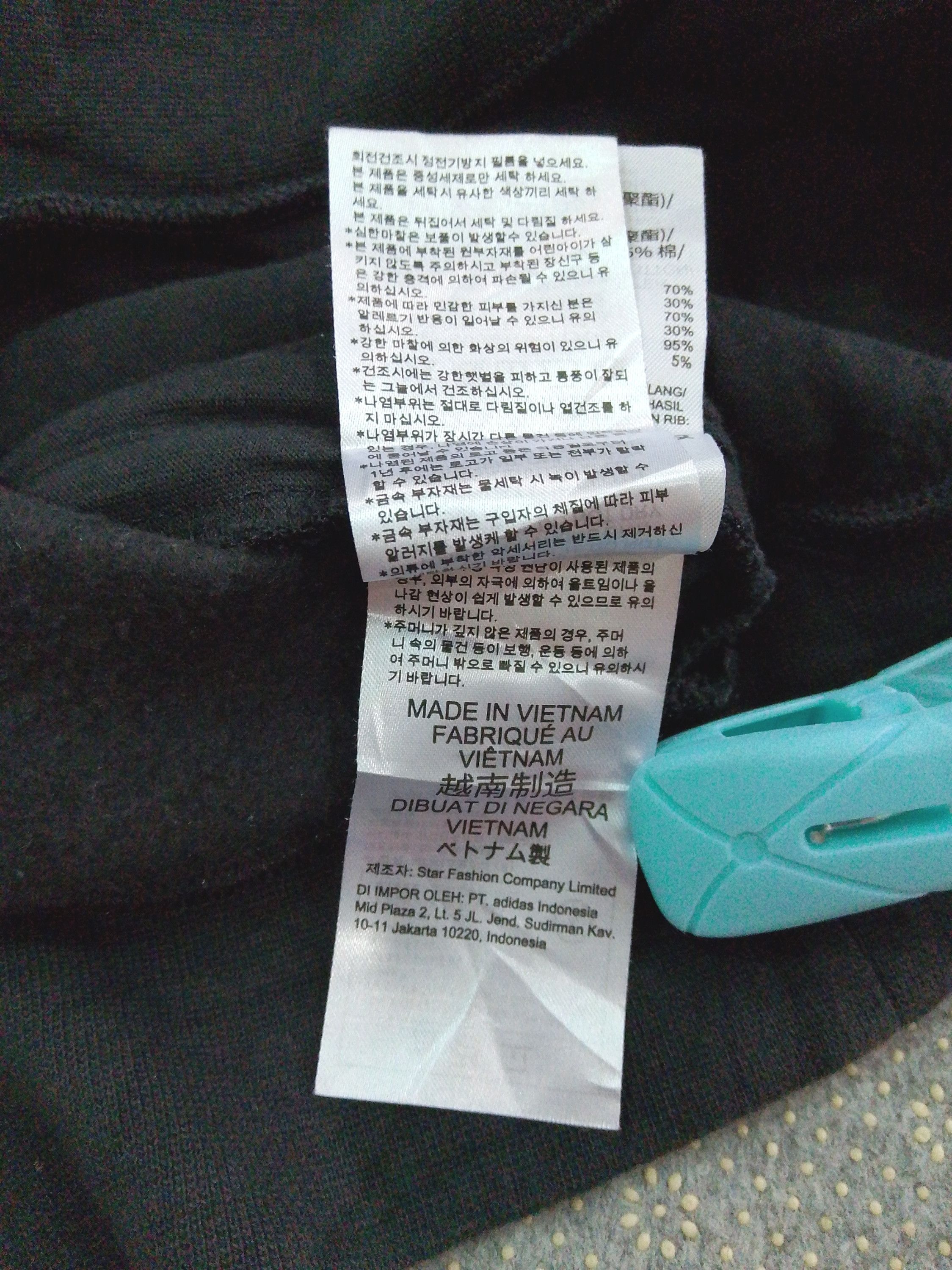 Adidas AUTHENTIC ADIDAS SWEATSHIRT SIDE ZIP POCKET Size US M / EU 48-50 / 2 - 12 Thumbnail