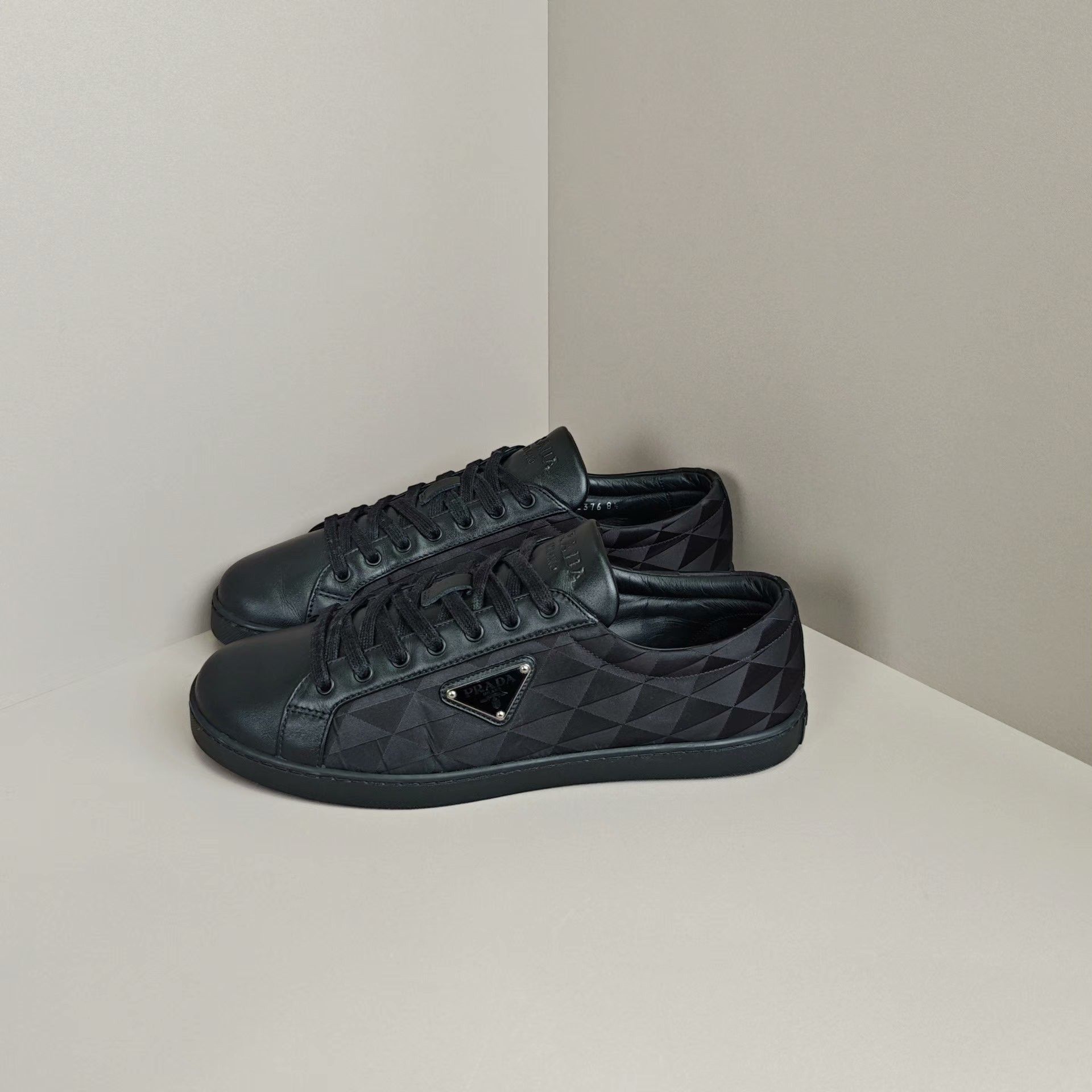 Prada Prada Nylon Lowtop Sneakers 9 Men Size US 9 / EU 42 - 1 Thumbnail