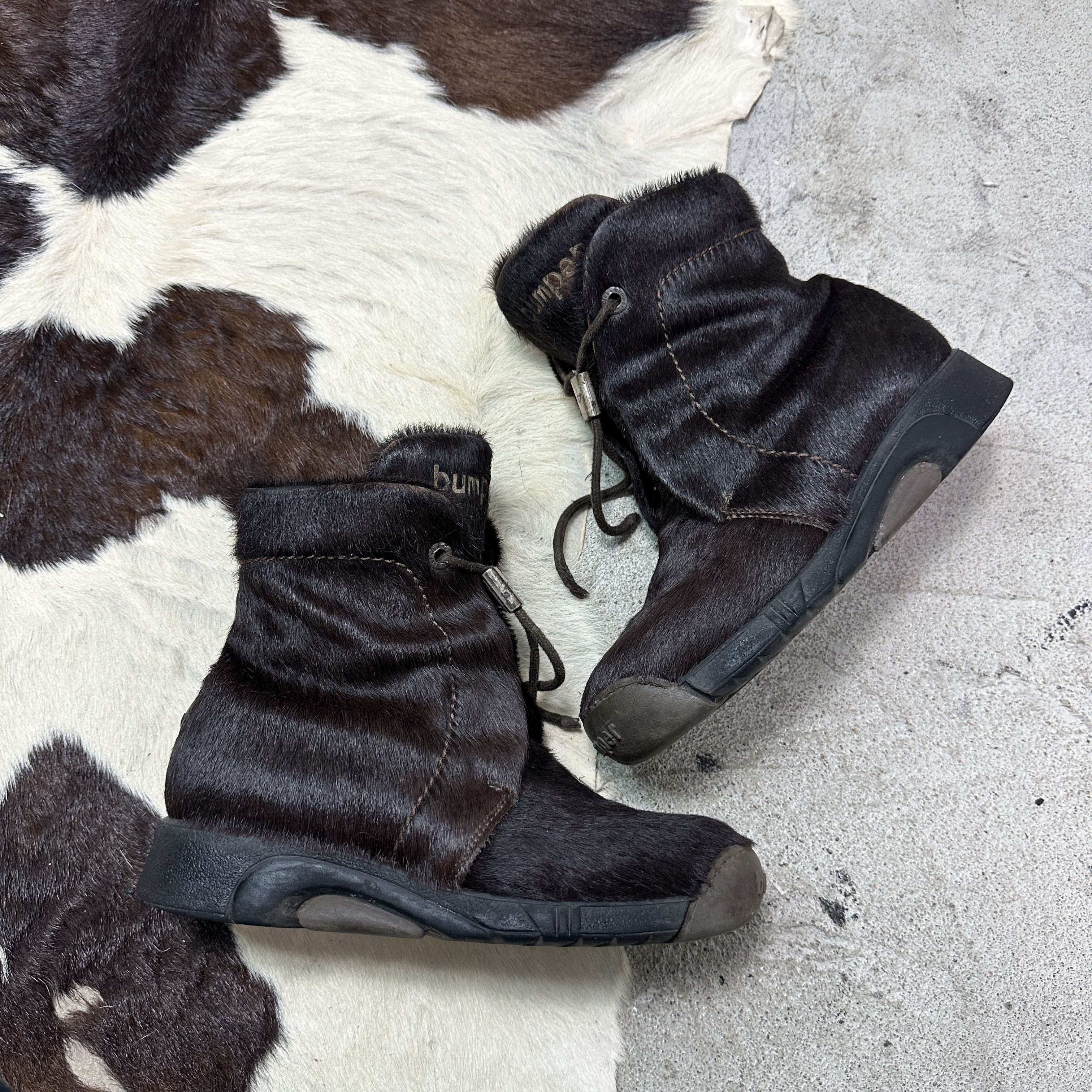 Vintage Vintage Avant Garde Bumper Pony Hair Snow Boots Y2K Size US 8 / IT 38 - 5 Thumbnail