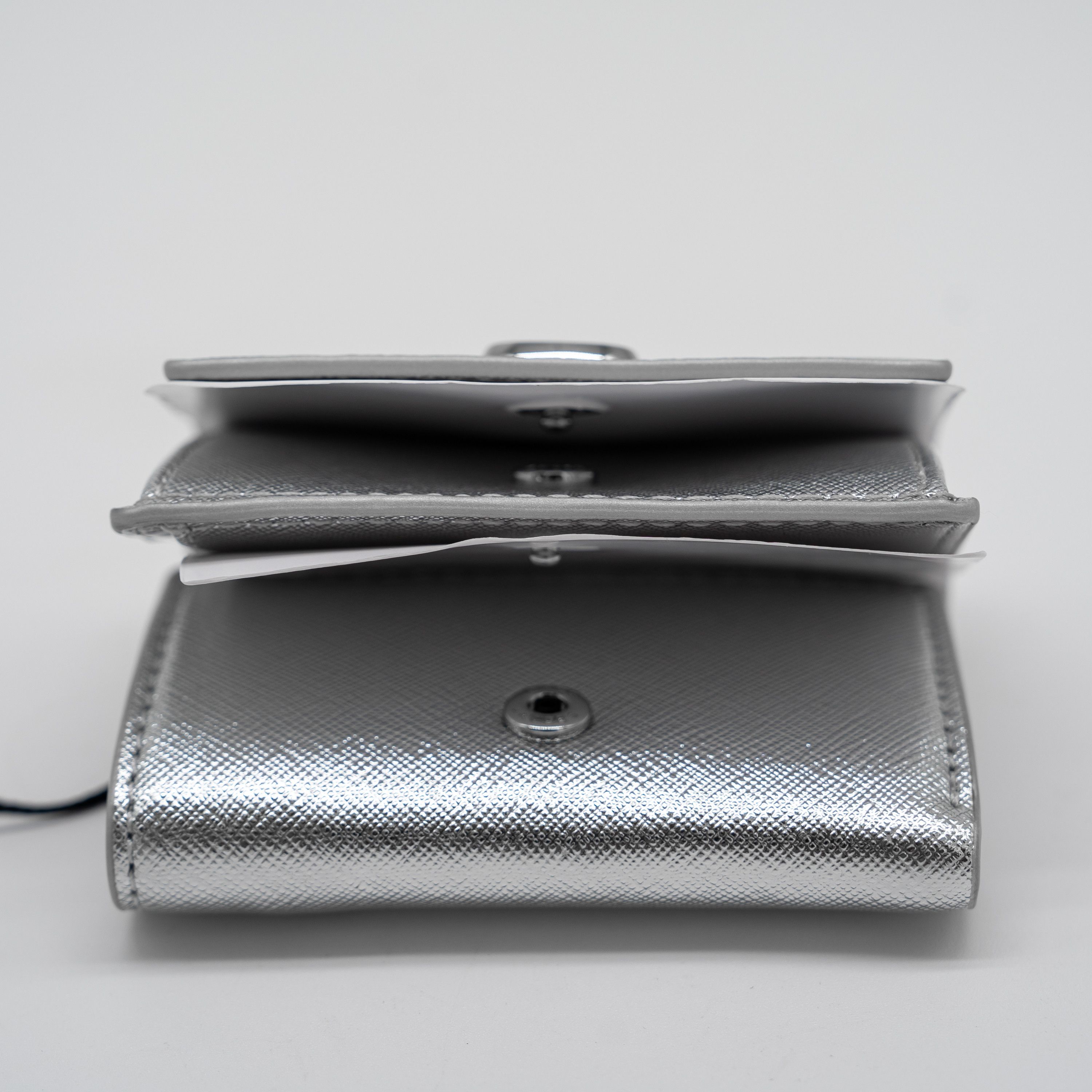 Marc Jacobs Marc Jacobs mini The Utility Snapshot Wallet Trifold Silver Size ONE SIZE - 5 Thumbnail