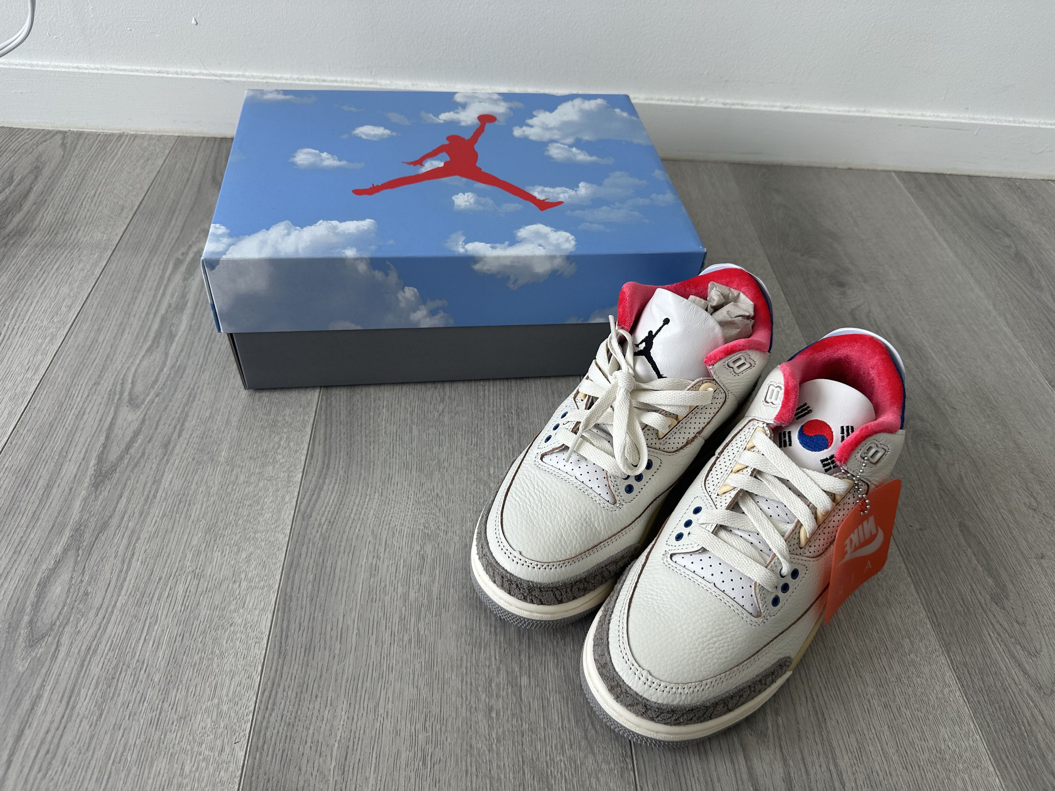 Jordan Brand Air Jordan 3 Retro OG SP - Seoul 2.0 Size US 6 / EU 39 - 2 Thumbnail