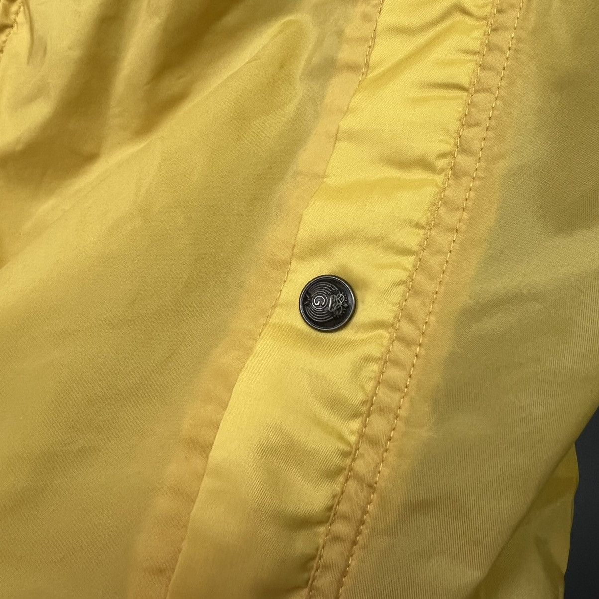 Gant × Vintage Vintage 90s GANT USA 🇺🇸 Nylon Jacket men’s Size US L / EU 52-54 / 3 - 6 Thumbnail