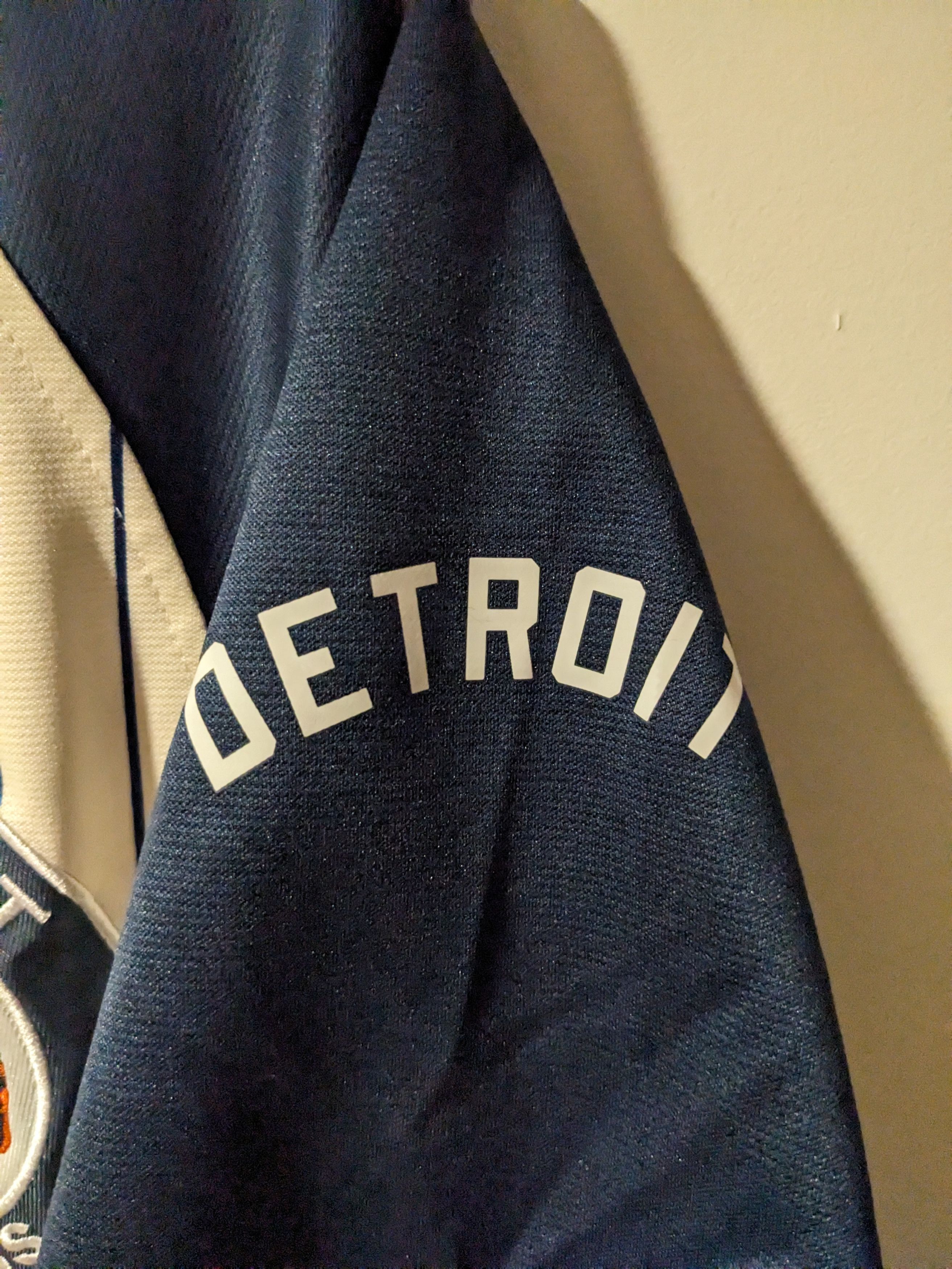 MLB Detroit Tigers Cooperstown Collection MLB Baseball Jersey Size US M / EU 48-50 / 2 - 3 Thumbnail