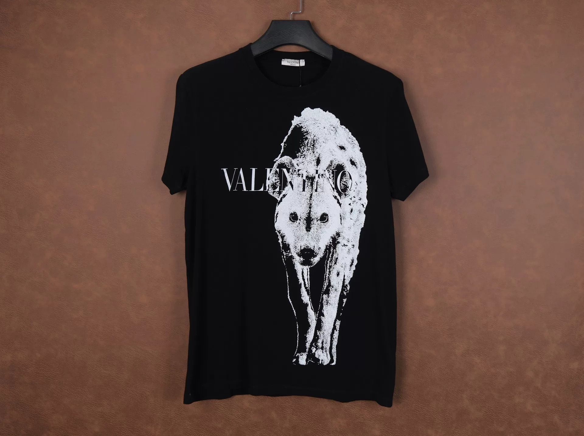 Valentino Valentino Wolf Print Black Short-Sleeve T-Shirt L Size US L / EU 52-54 / 3 - 1 Thumbnail
