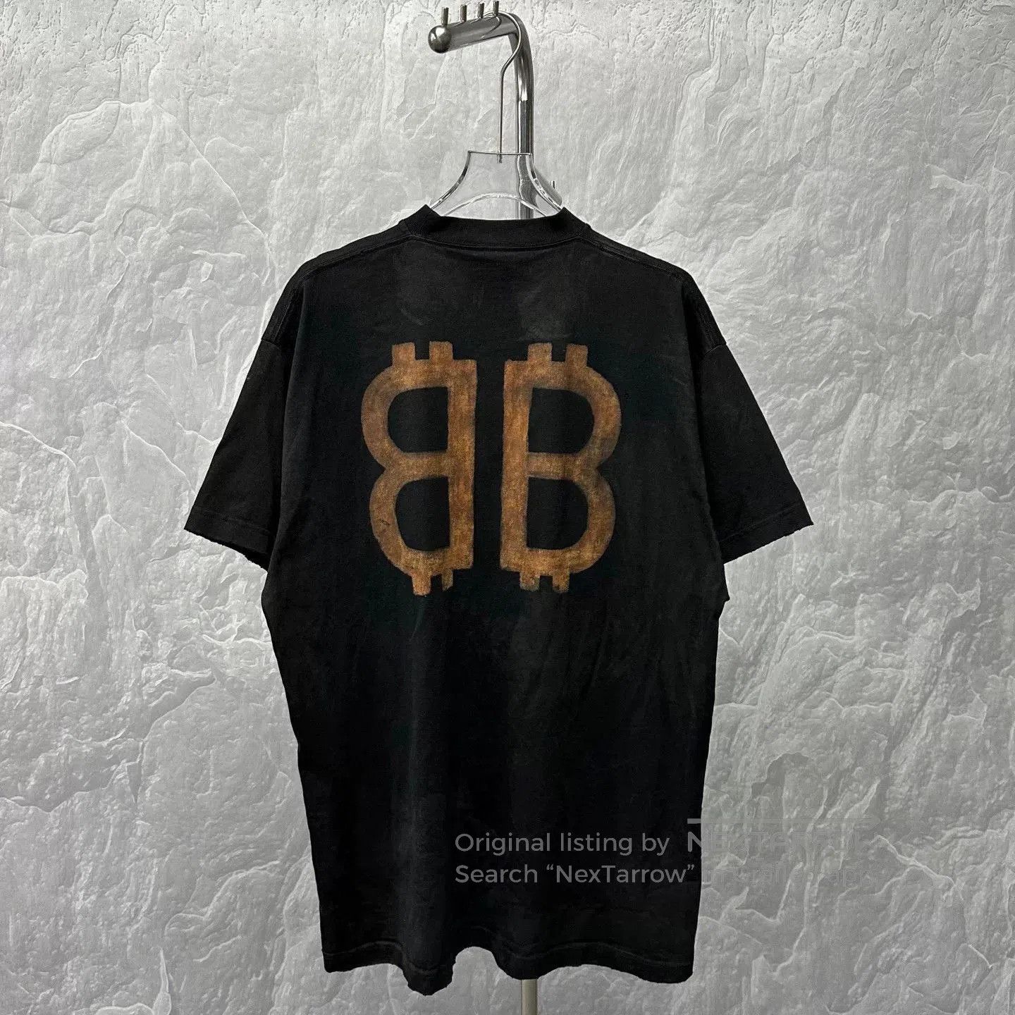 Balenciaga balenciaga distressed short sleeve t-shirt. Size US M / EU 48-50 / 2 - 2 Thumbnail
