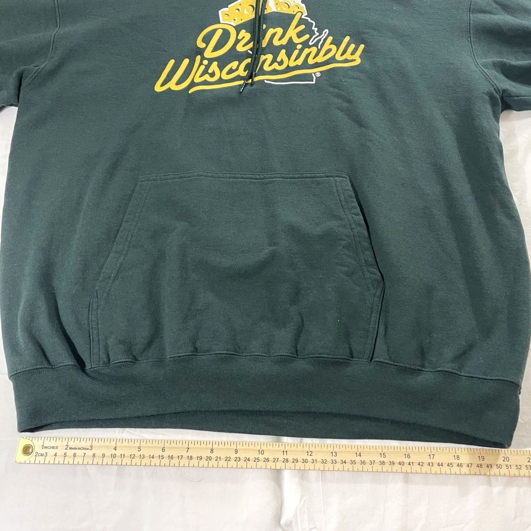 Gildan Drink Wisconsinbly 2XL Hoodie Sweatshirt Green Nike? Size US XXL / EU 58 / 5 - 5 Thumbnail