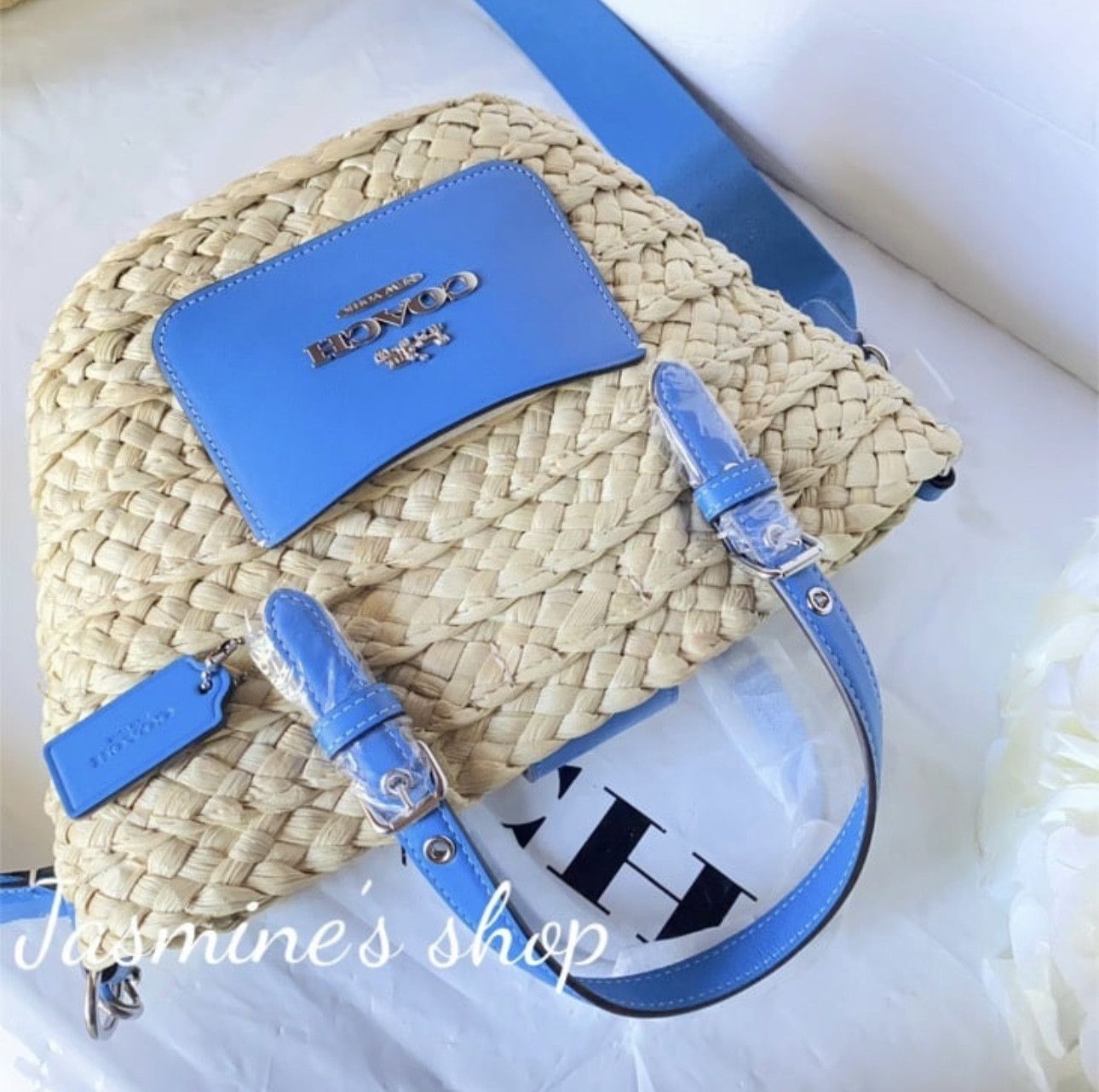 Coach NWT Coach Small straw and smooth leather Tote CJ519 Size ONE SIZE - 3 Thumbnail